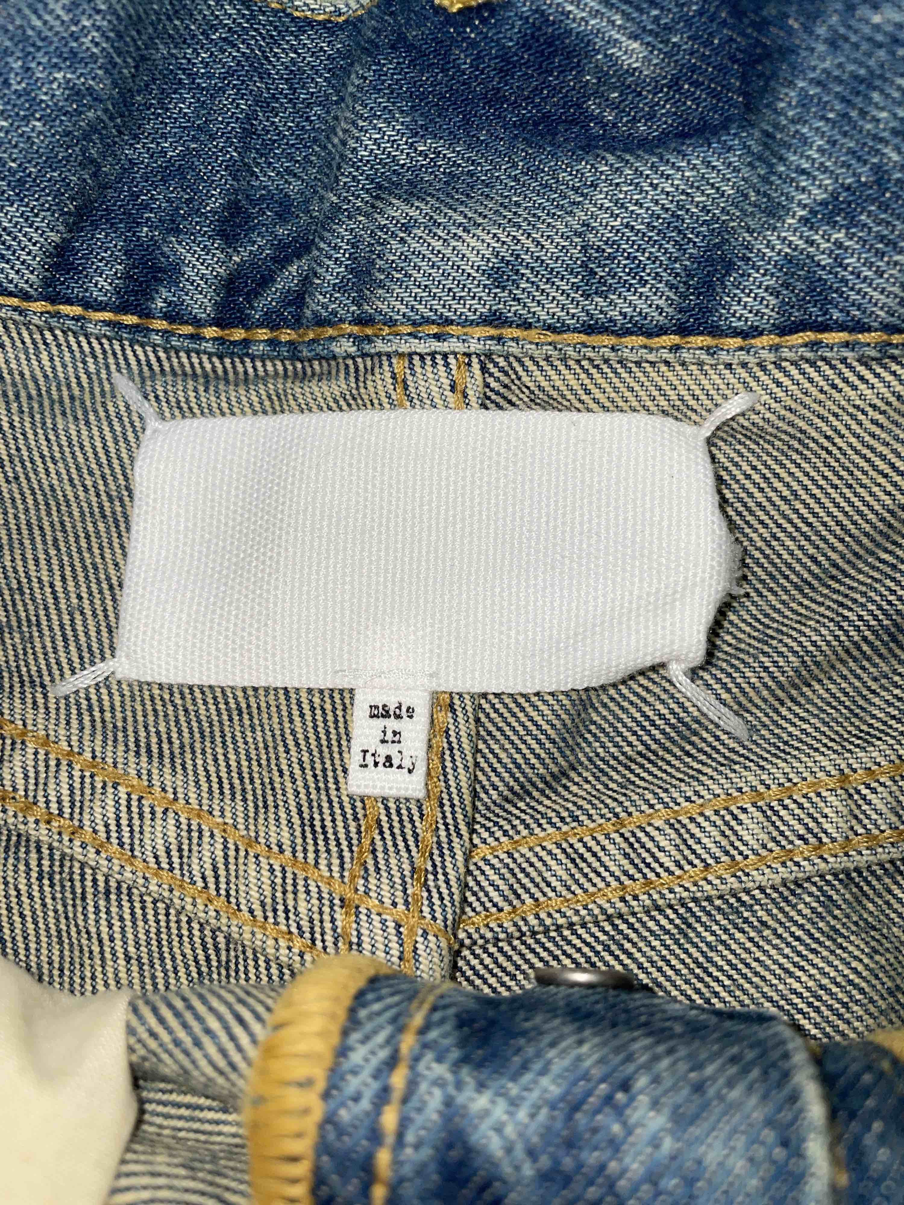 Maison Margiela Maison Margiela Distressed Denim Shorts Size 29 Size 29" - 3 Thumbnail