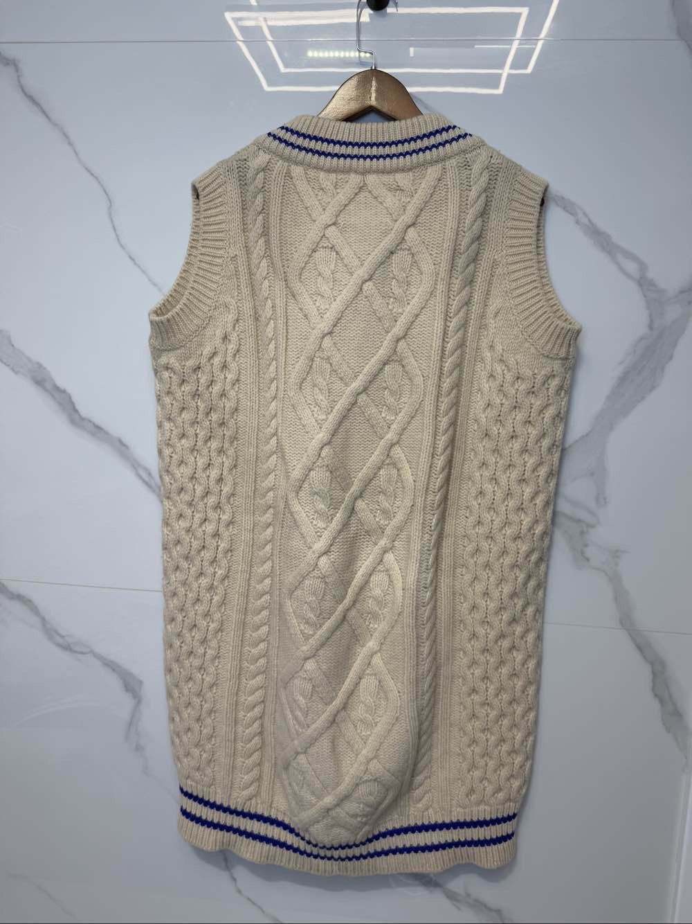 Maison Margiela Maison Margiela Cable Knit V-Neck Sweater Vest XS Size XS / US 0-2 / IT 36-38 - 2 Thumbnail