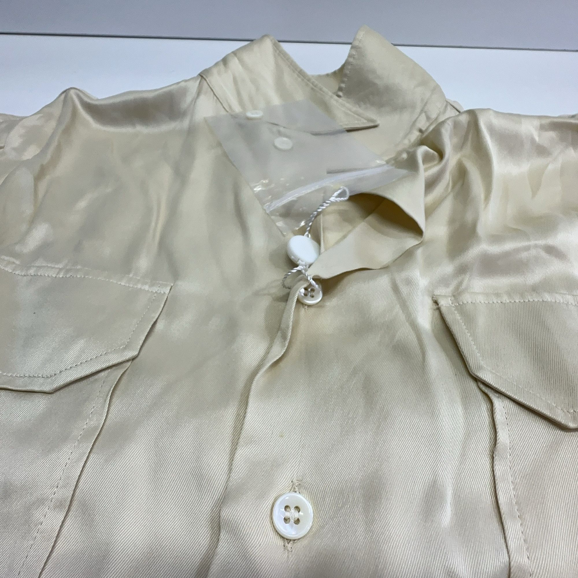 Maison Margiela Maison Margiela Beige Button Up Shirt Size 38 Size XS / US 0-2 / IT 36-38 - 8 Thumbnail
