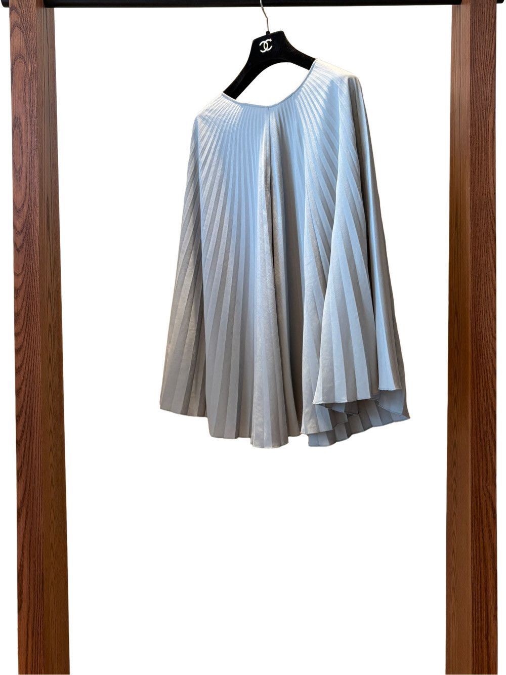 Maison Margiela Maison Margiela Silver Pleated Midi Skirt Size IT 42 Size 28" / US 6 / IT 42 - 9 Thumbnail