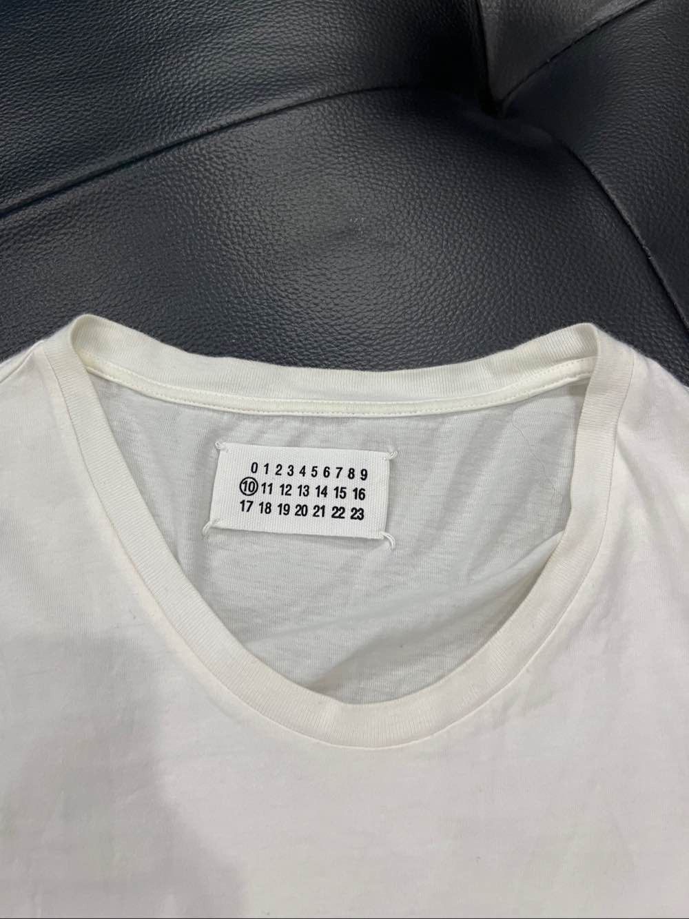 Maison Margiela Maison Margiela Dip Dye T-Shirt Size M Size US M / EU 48-50 / 2 - 6 Thumbnail
