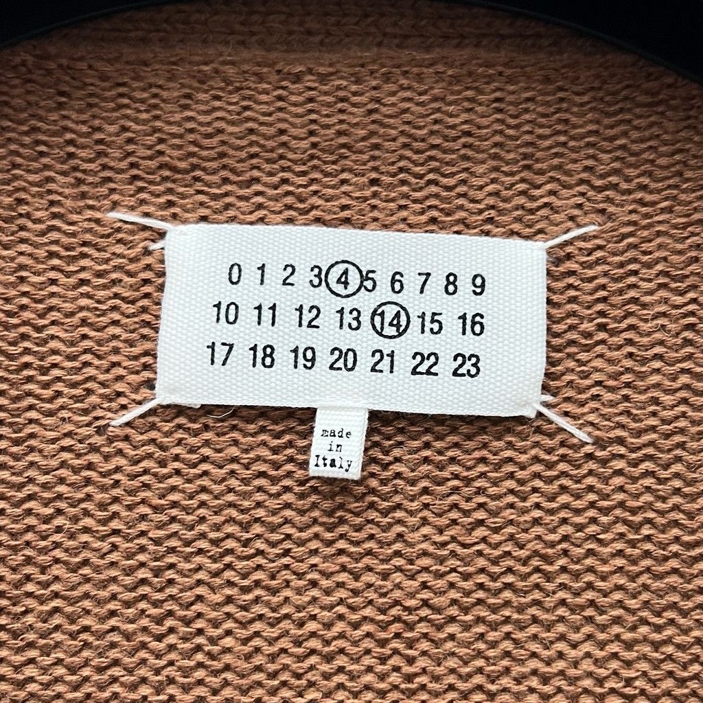 Maison Margiela Maison Margiela Elbow Patch Cardigan Size M Size US M / EU 48-50 / 2 - 4 Thumbnail
