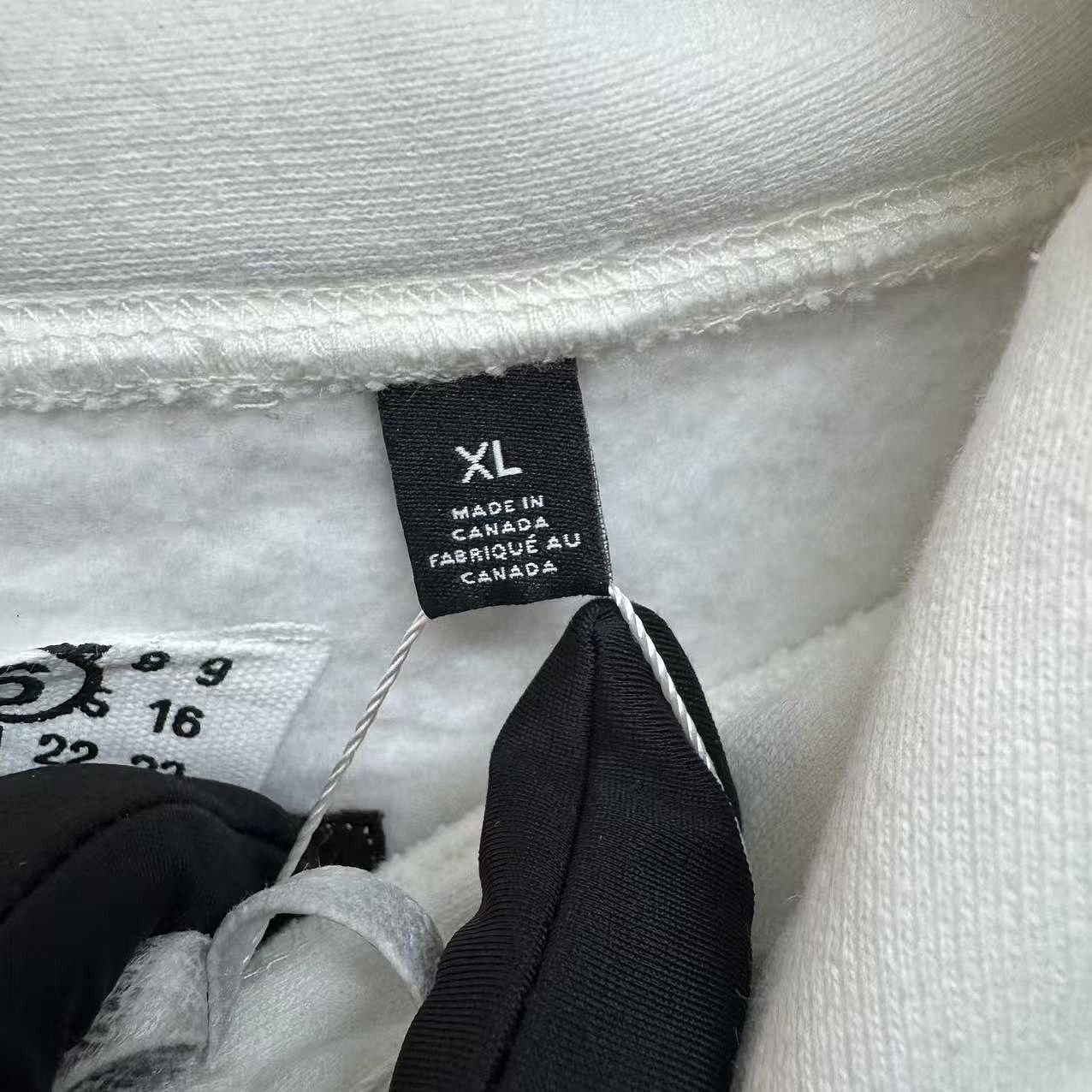 Supreme Supreme x MM6 Maison Margiela Foil Box Logo Hoodie XL Size US XL / EU 56 / 4 - 6 Thumbnail