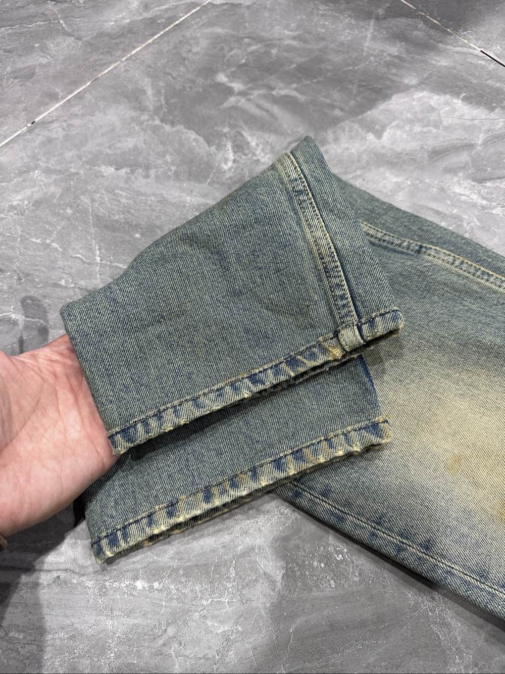 Maison Margiela Maison Margiela Distressed Denim Jeans Size 26 Size US 26 / EU 42 - 8 Thumbnail