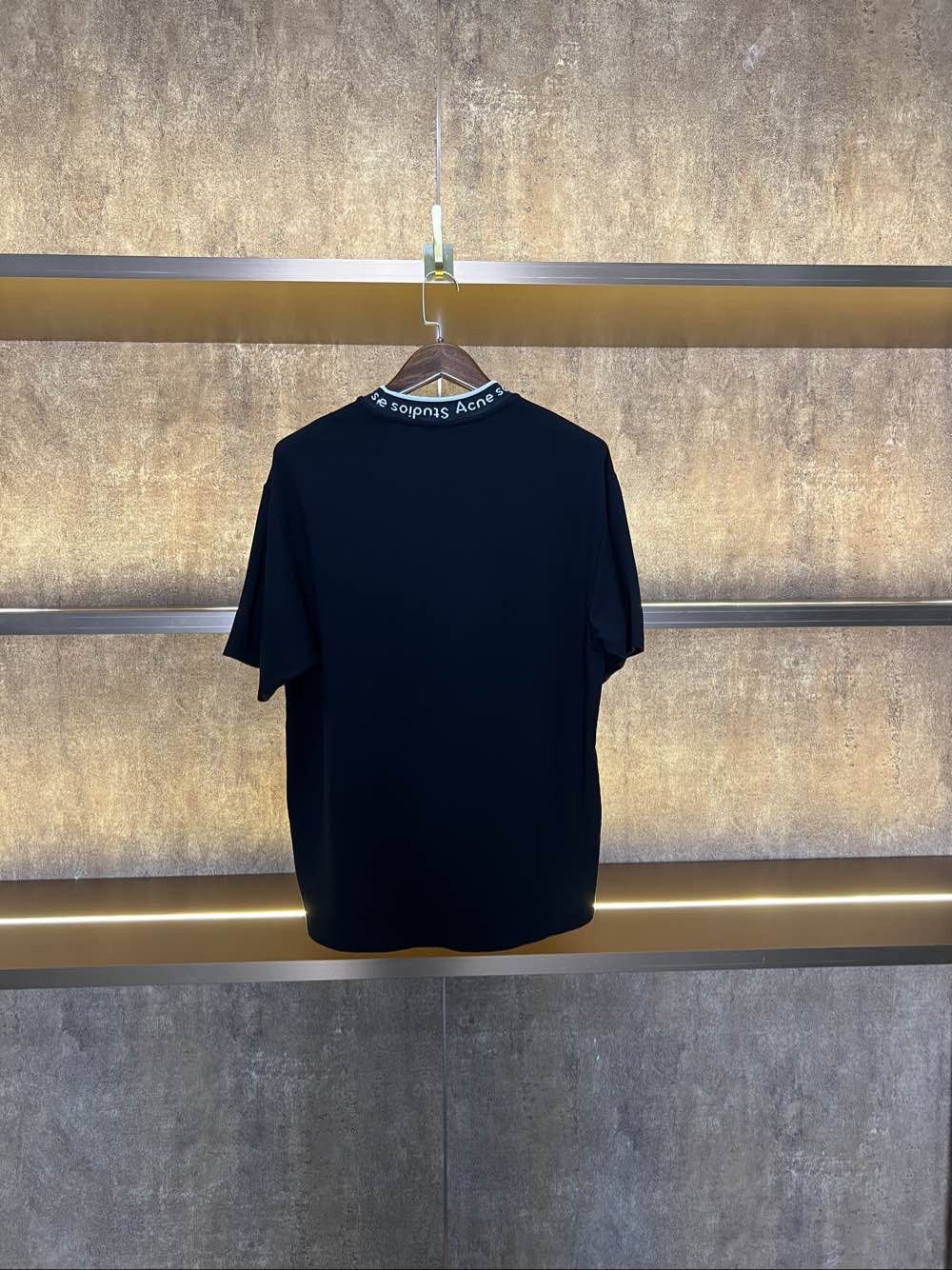 Acne Studios Acne Studios Logo Collar T-Shirt Size XS Size US XS / EU 42 / 0 - 2 Thumbnail