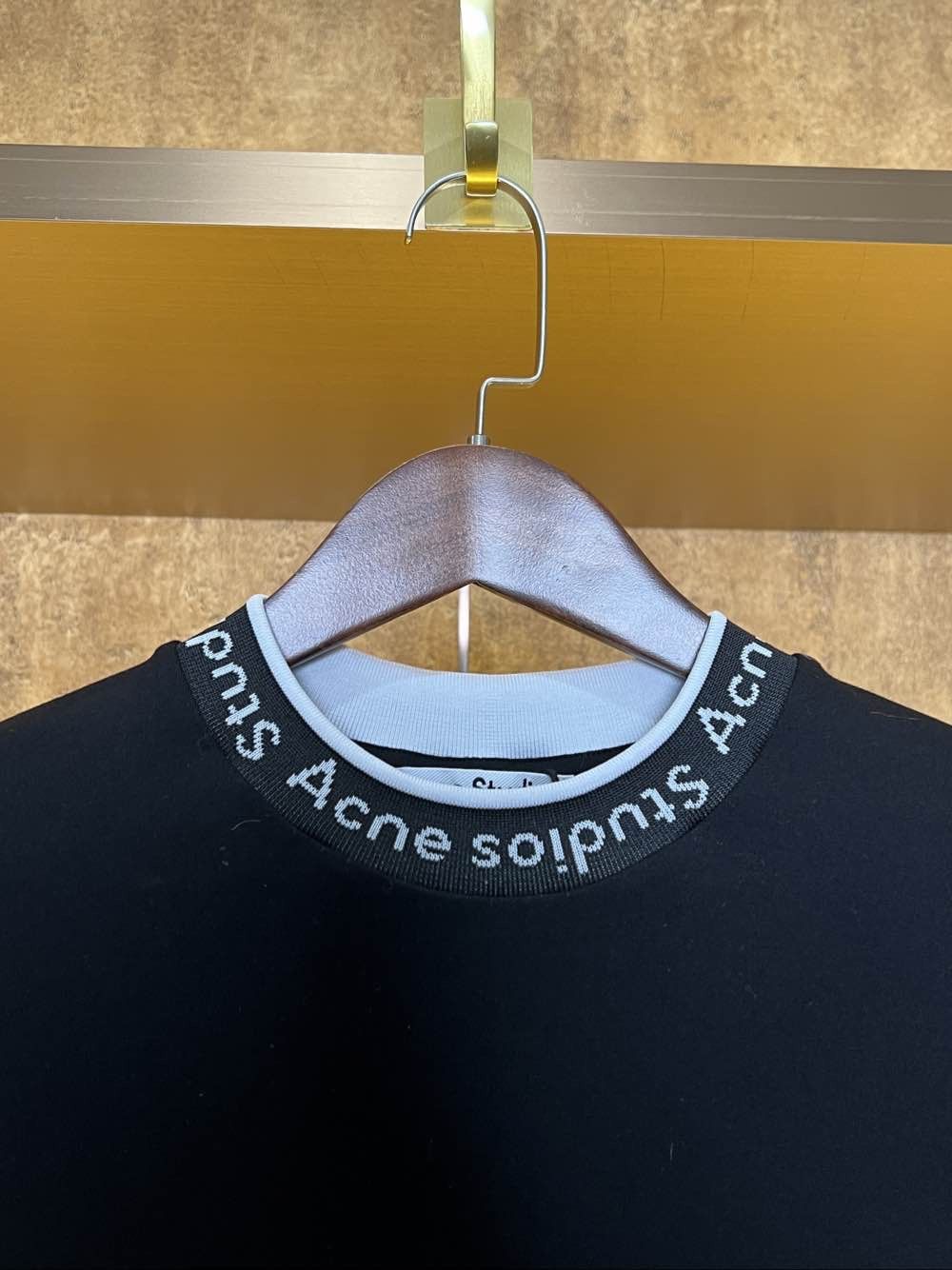 Acne Studios Acne Studios Logo Collar T-Shirt Size XS Size US XS / EU 42 / 0 - 5 Thumbnail