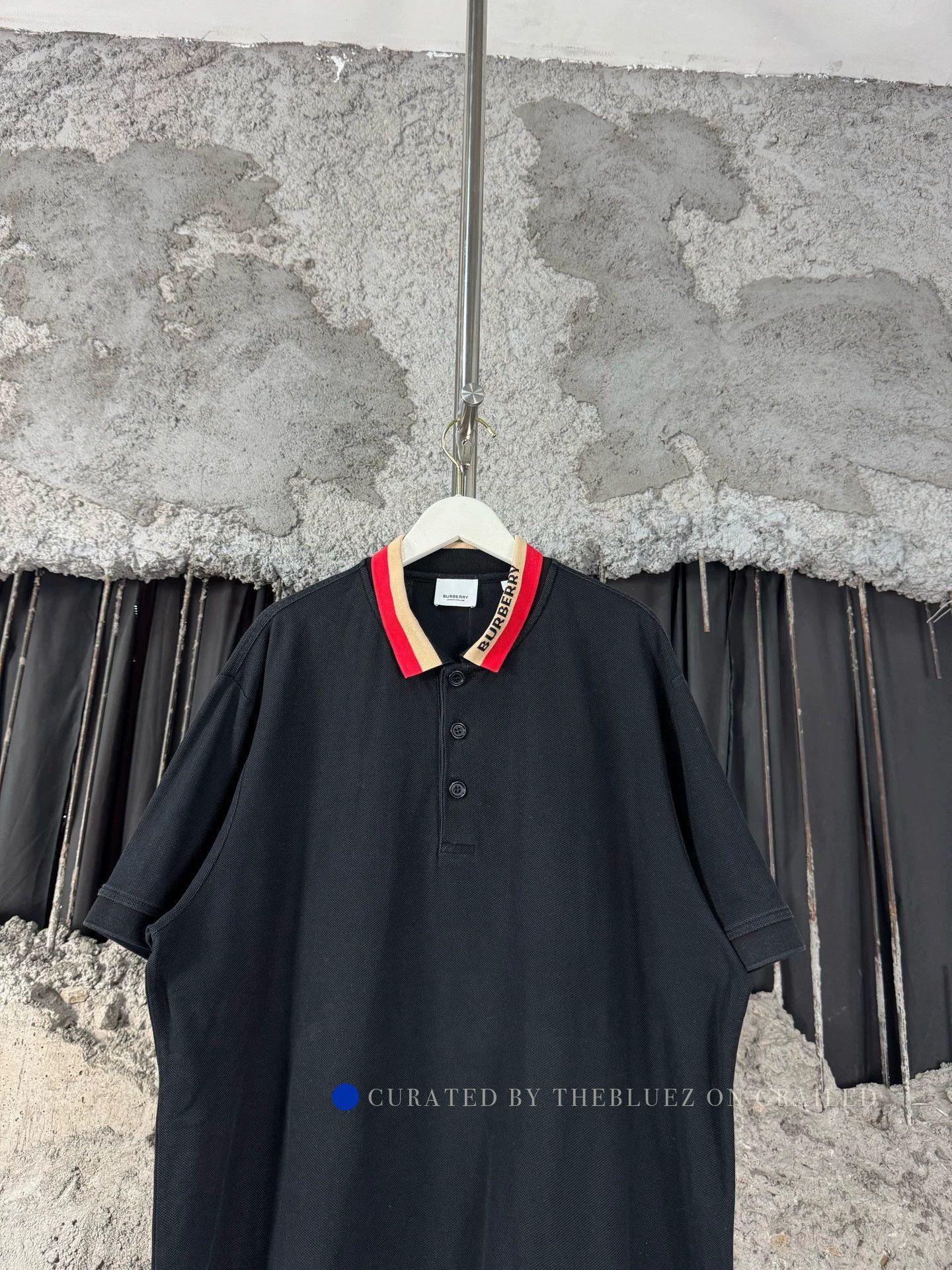 Burberry Classic Black Polo in Size XL Size US XL / EU 56 / 4 - 3 Thumbnail