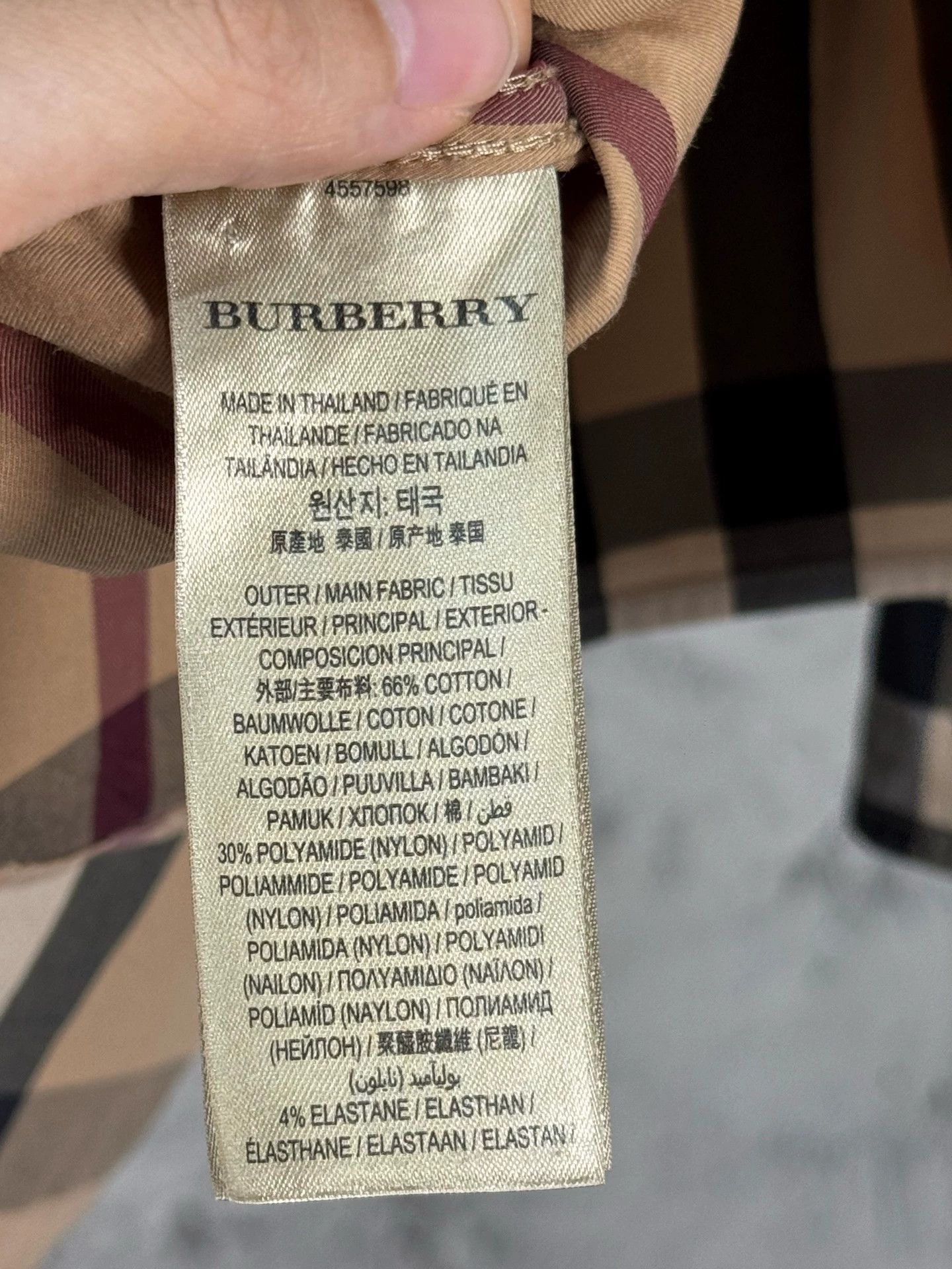 Burberry Stylish Multi Check Button-Up Shirt Size US XL / EU 56 / 4 - 7 Thumbnail