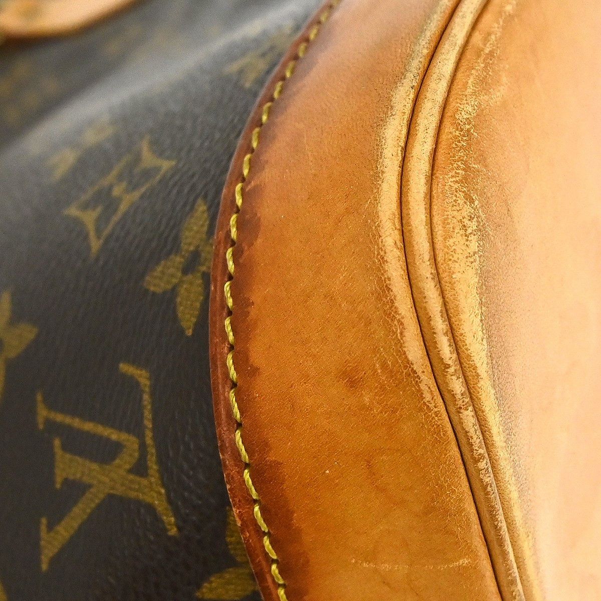Louis Vuitton Louis Vuitton Alma Handbag Monogram Canvas Size ONE SIZE - 11 Thumbnail