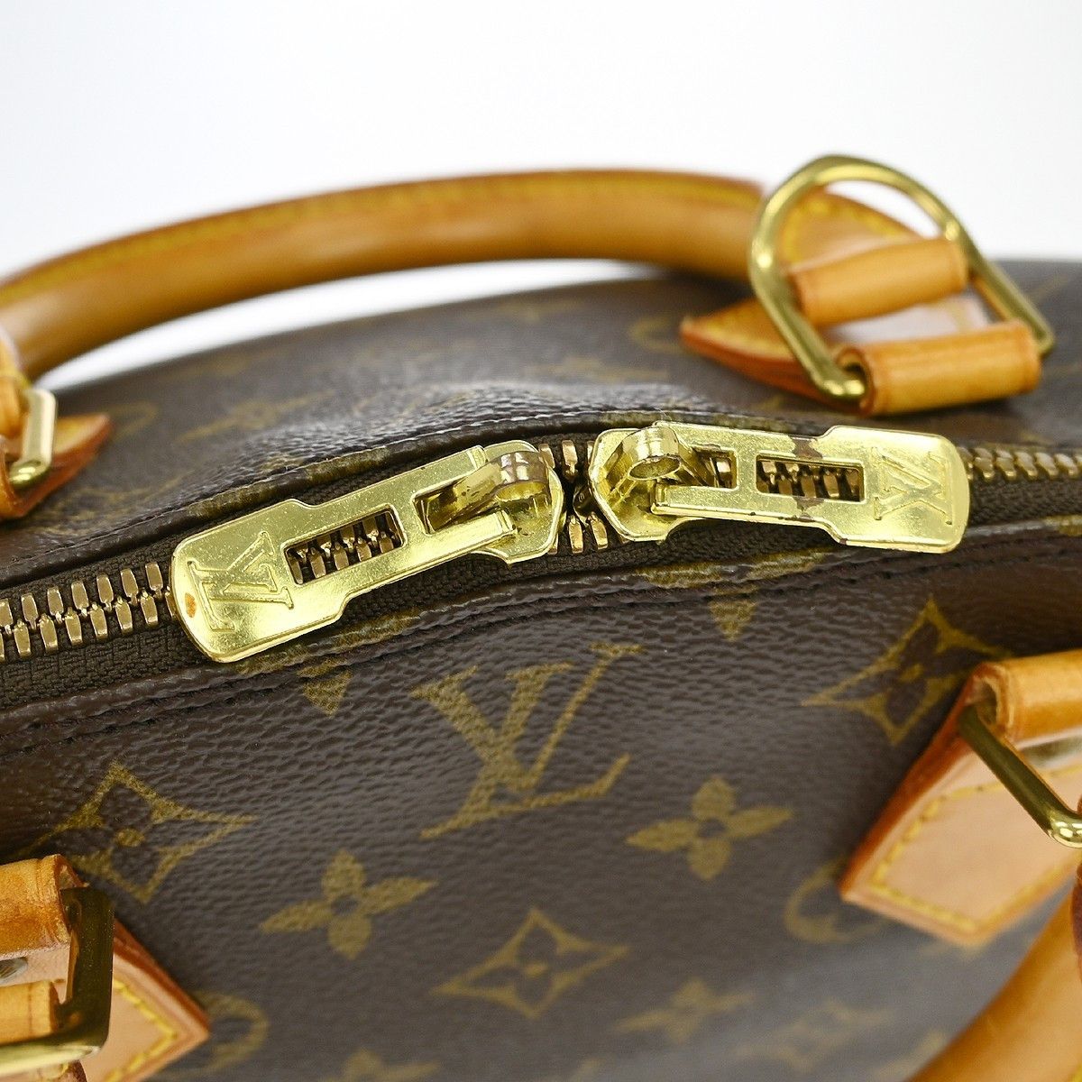 Louis Vuitton Louis Vuitton Alma Handbag Monogram Canvas Size ONE SIZE - 8 Thumbnail