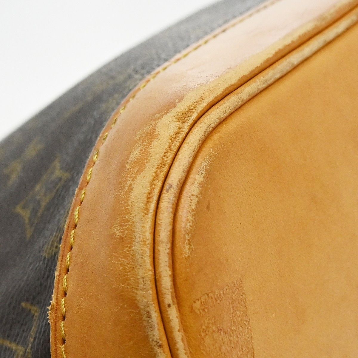 Louis Vuitton Louis Vuitton Alma Handbag Monogram Canvas Size ONE SIZE - 7 Thumbnail