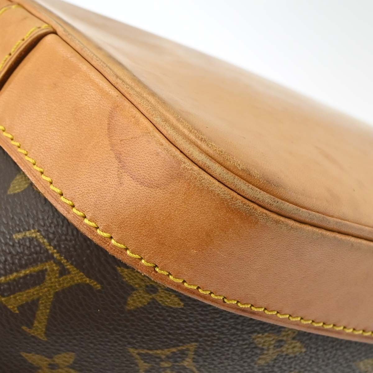 Louis Vuitton Louis Vuitton Alma Handbag Monogram Canvas Size ONE SIZE - 8 Thumbnail