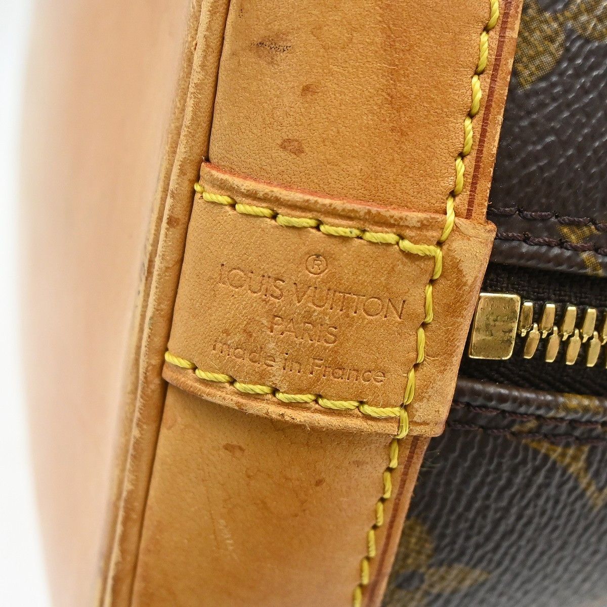 Louis Vuitton Louis Vuitton Alma Handbag Monogram Canvas Size ONE SIZE - 4 Thumbnail