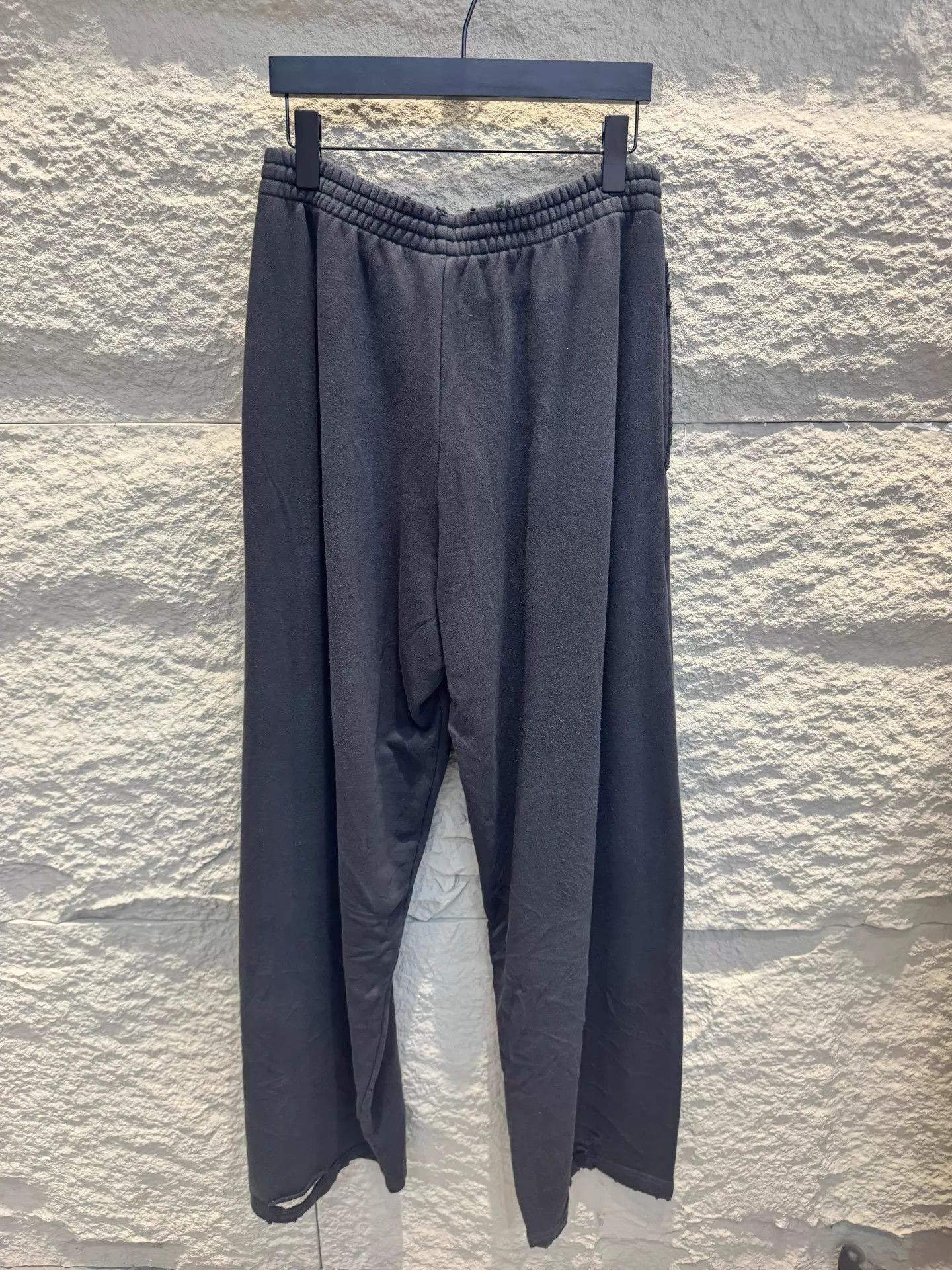 Balenciaga Earth Print Casual Pants in Black Size US 28 / EU 44 - 4 Thumbnail