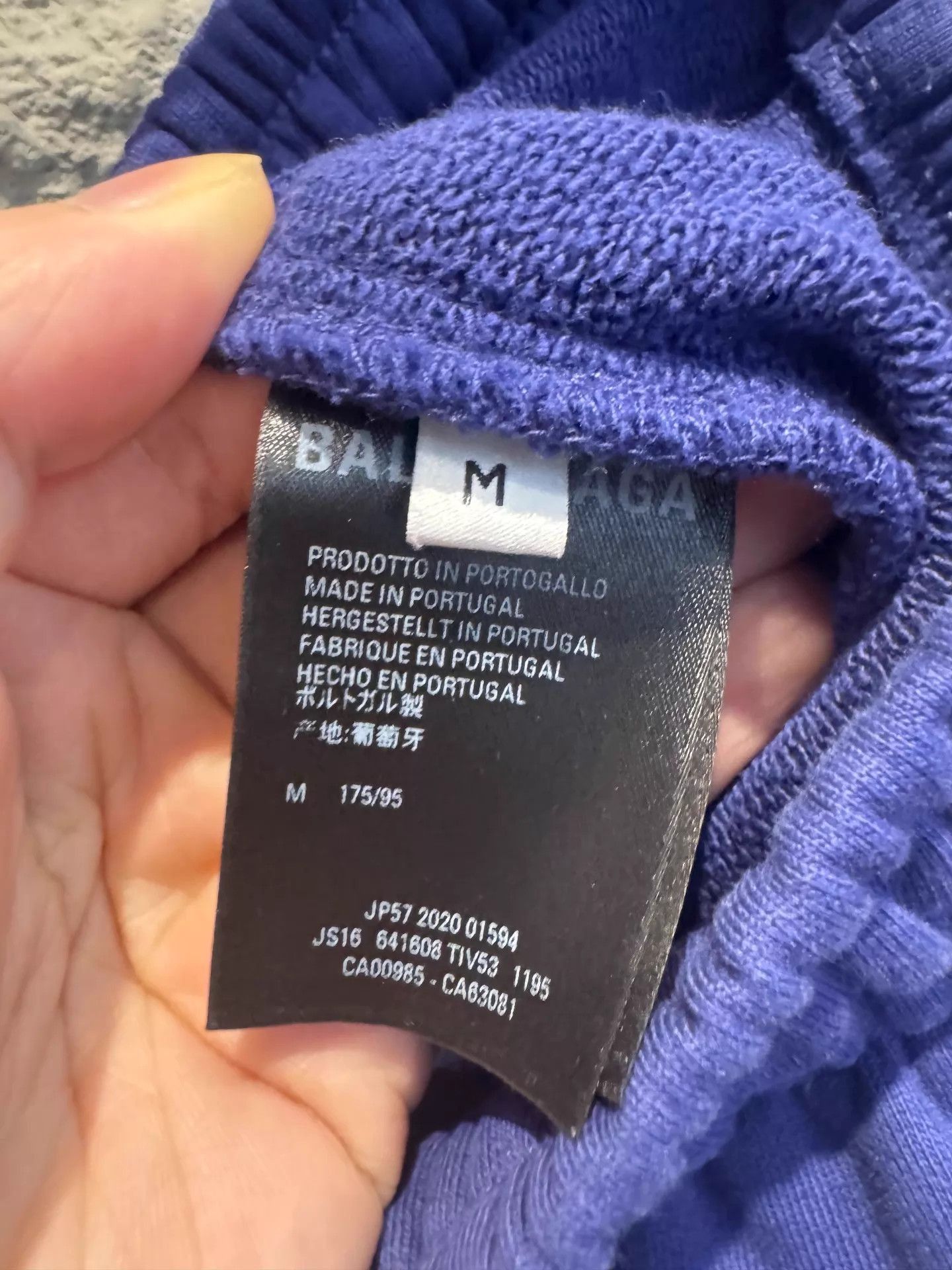 Balenciaga Eye-Catching Purple Logo Shorts Size US 32 / EU 48 - 4 Thumbnail