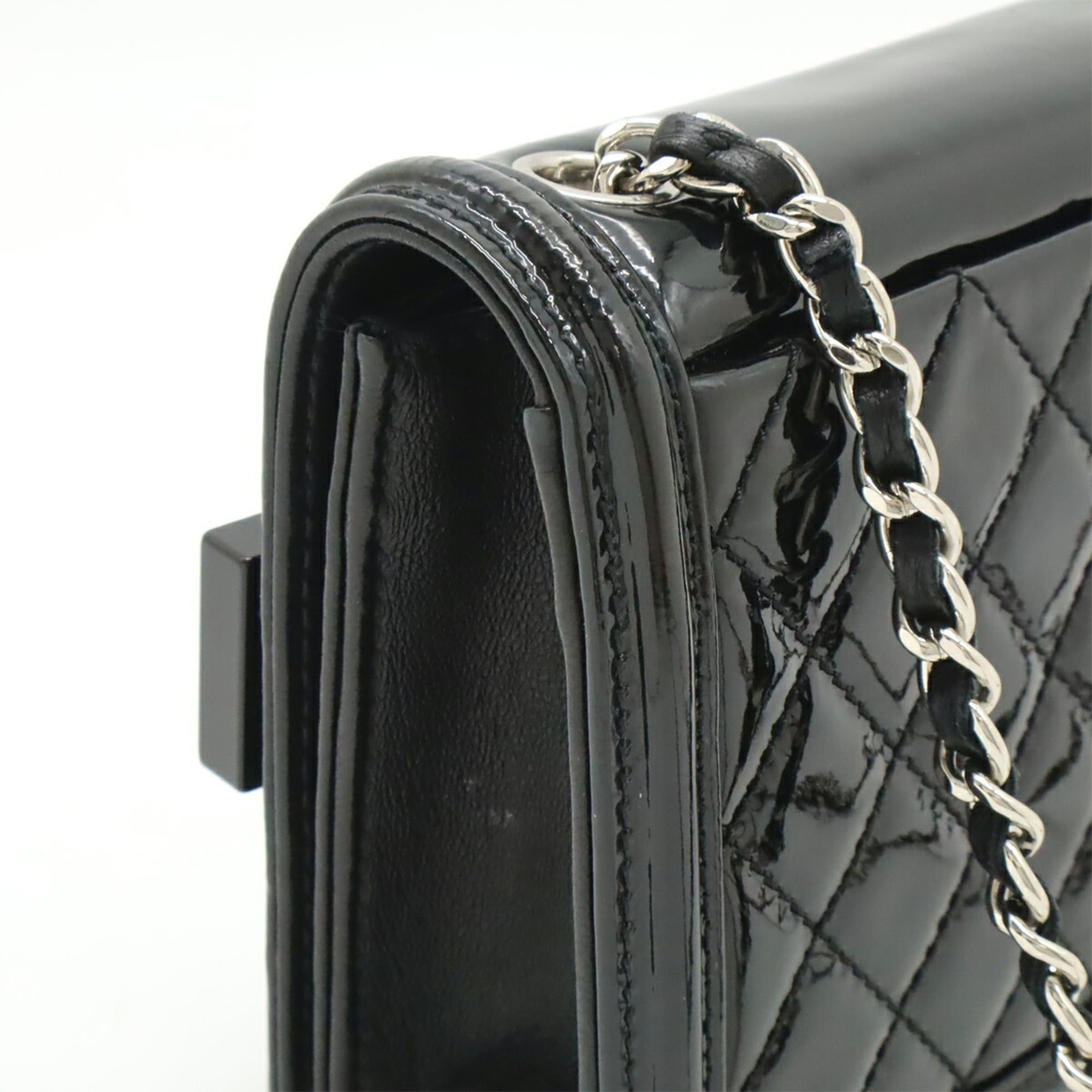 Chanel CHANEL Lego Boy Plastic Coco Mark Border Chain Shoulder Bag Pouch Leather Black White Size ONE SIZE - 5 Thumbnail