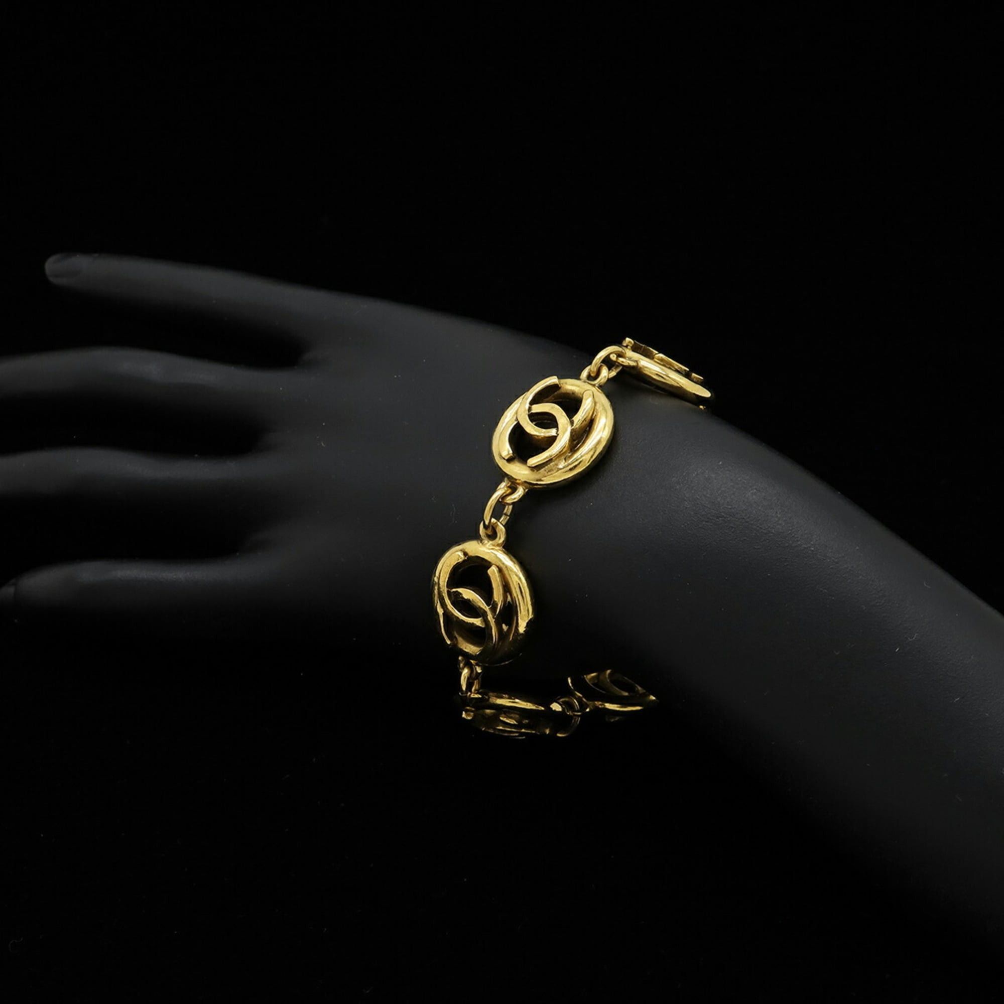 Chanel CHANEL Coco Mark Circle Chain Bracelet GP Gold Size ONE SIZE - 7 Thumbnail