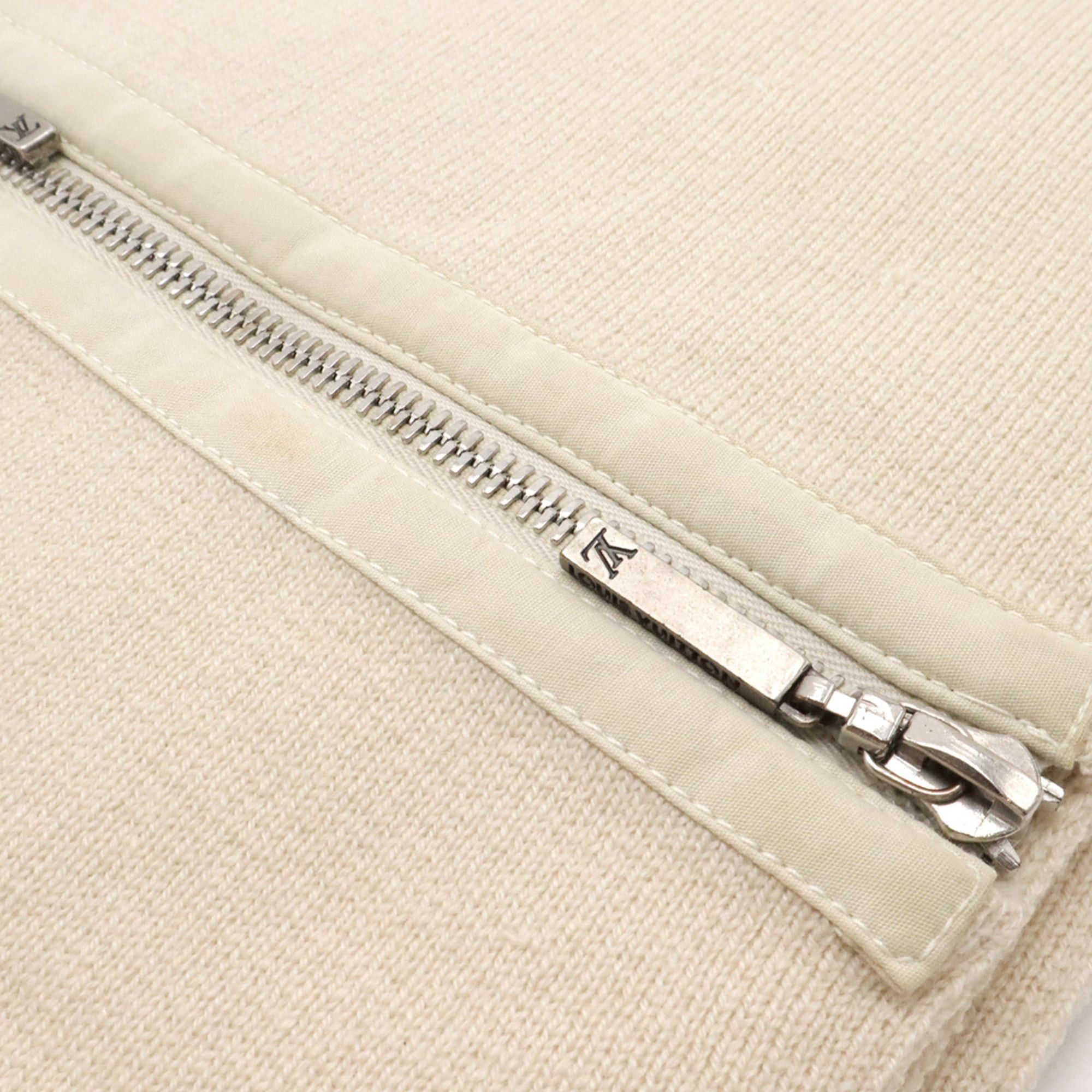 Louis Vuitton Louis Vuitton Scarf with Pocket, 100% Cashmere, Beige Size ONE SIZE - 8 Thumbnail