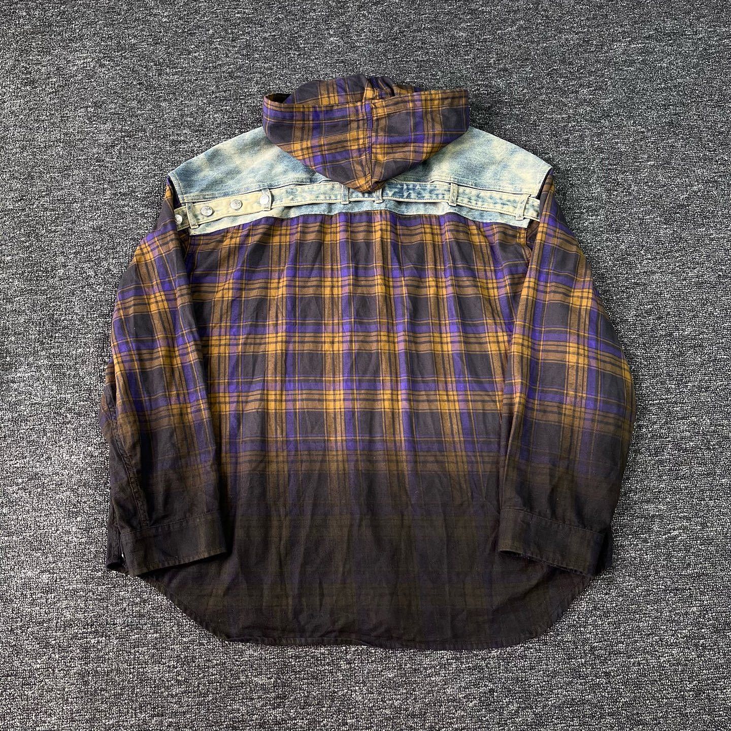 Acne Studios Acne Studios Gradient Plaid Hooded Shirt Size 50 Size US M / EU 48-50 / 2 - 2 Thumbnail
