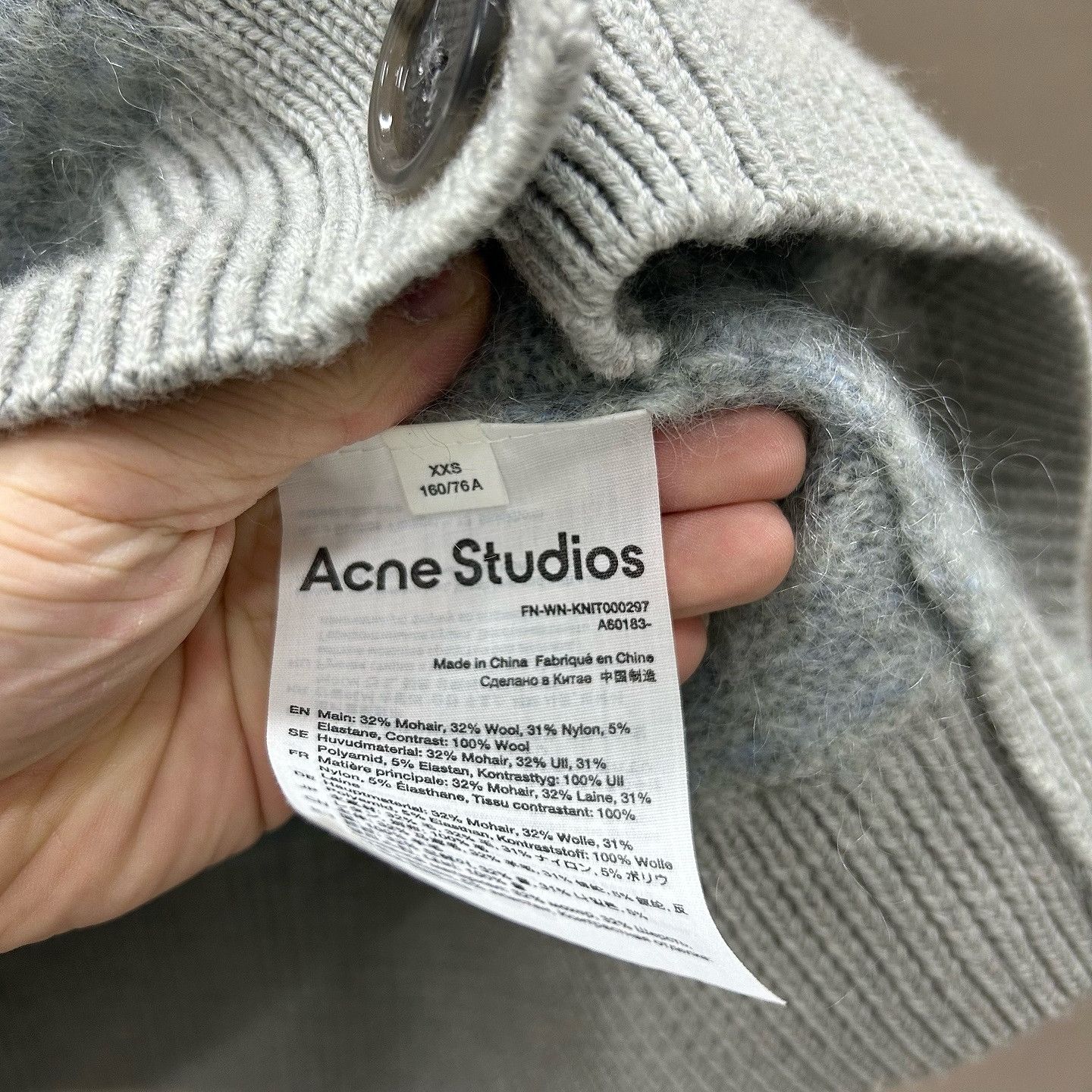 Acne Studios Acne Studios Mohair Blend V-Neck Cardigan Size XXS Size XXS / US 00 / IT 34 - 4 Thumbnail
