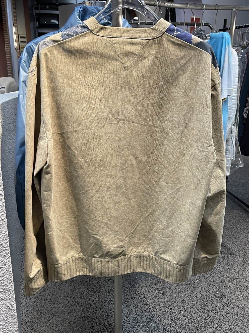 Bottega Veneta Bottega Veneta Argyle Leather V-Neck Sweater Size M Size US M / EU 48-50 / 2 - 2 Thumbnail