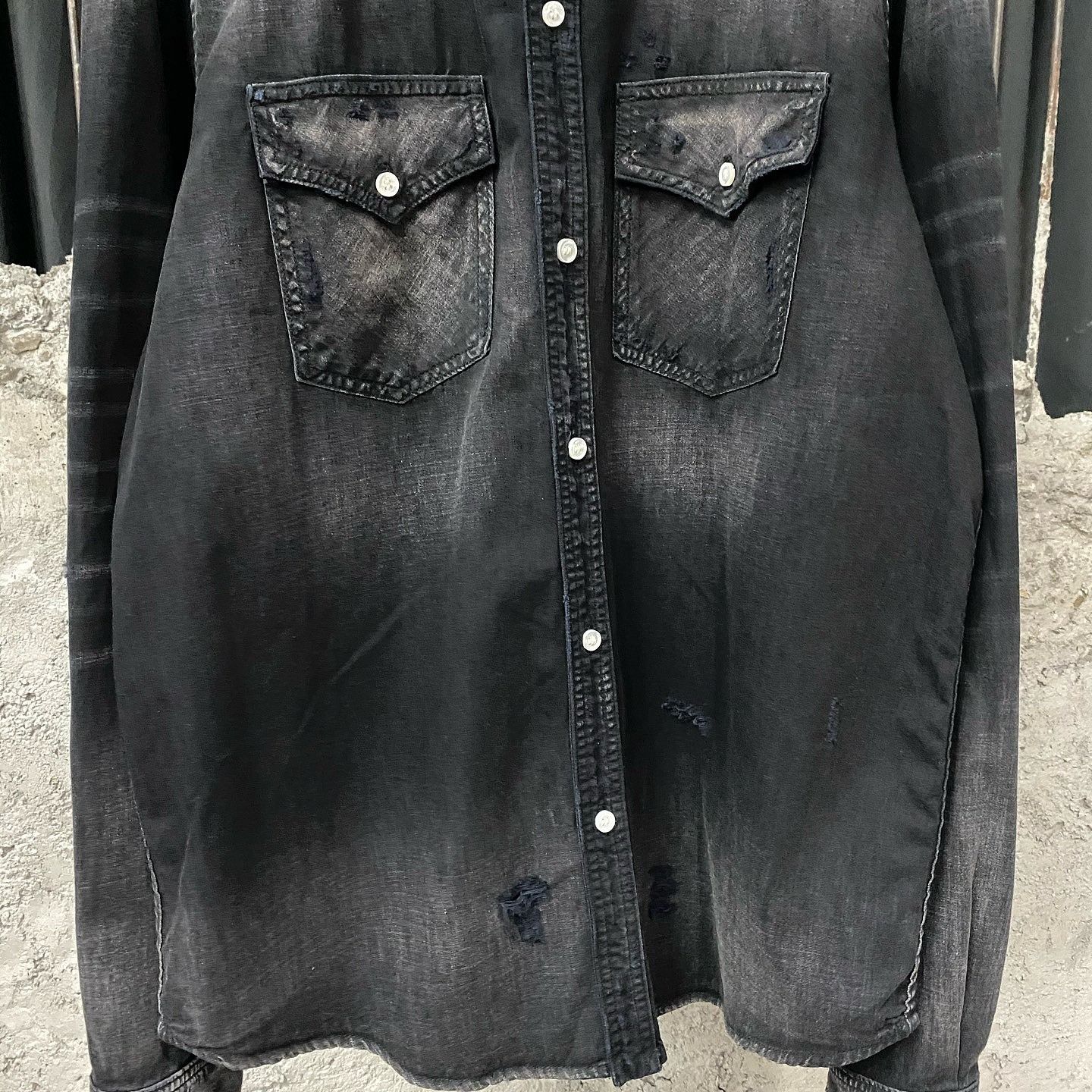 Amiri Amiri Camo Logo Distressed Denim Jacket Size XL Size US XL / EU 56 / 4 - 8 Thumbnail