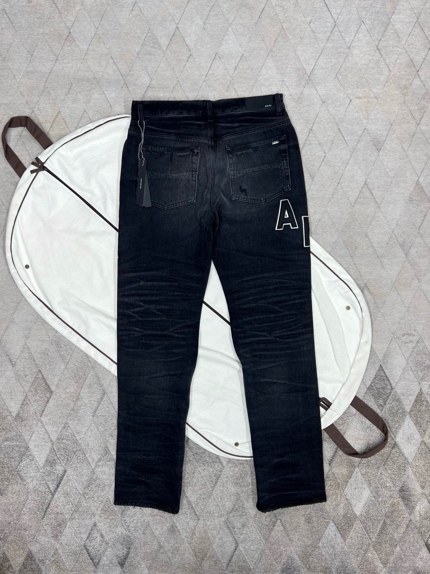 Amiri AMIRI Logo Applique Straight Jeans Size 32 Size US 32 / EU 48 - 2 Thumbnail