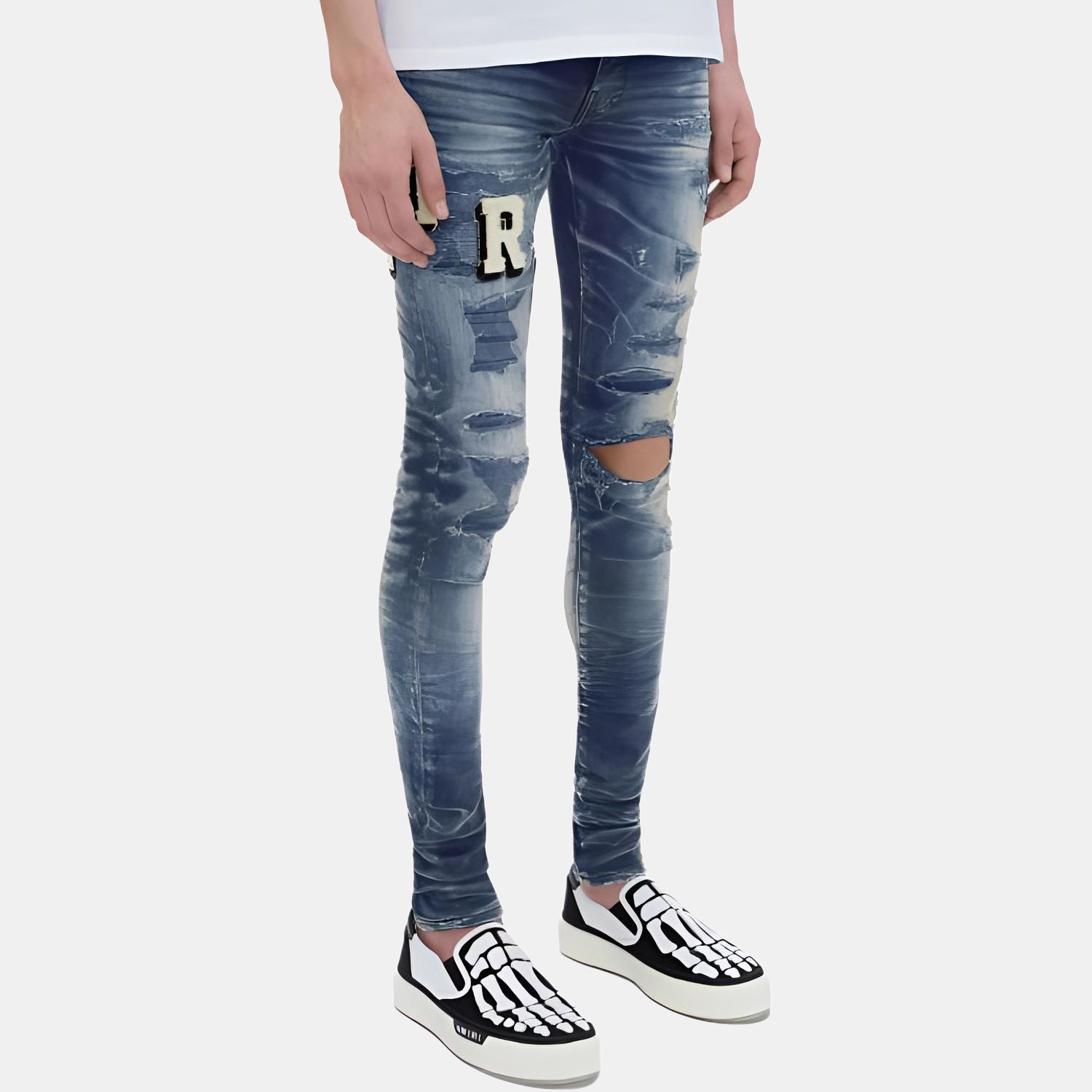 Amiri Amiri Letter Patch Distressed Jeans Size 34 Size US 34 / EU 50 - 8 Thumbnail