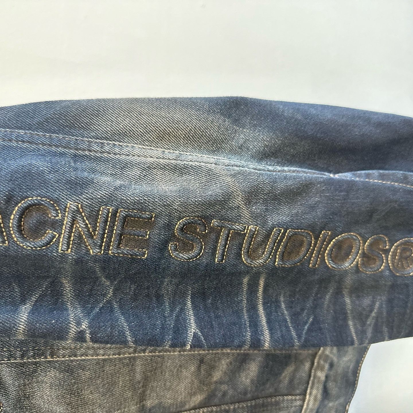 Acne Studios Acne Studios Faded Denim Jacket Size XXS Size US XXS / EU 40 - 6 Thumbnail