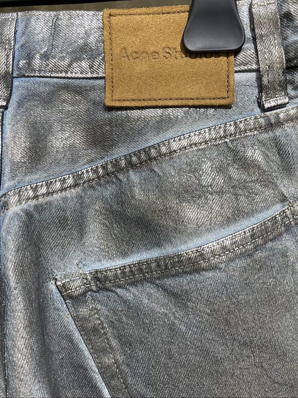 Acne Studios Acne Studios Metallic Baggy Denim Jeans Size 28 Size US 28 / EU 44 - 7 Thumbnail