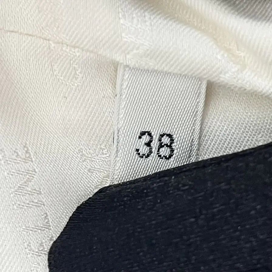 Celine Celine White Button Jacket Size 38 Size S / US 4 / IT 40 - 7 Thumbnail