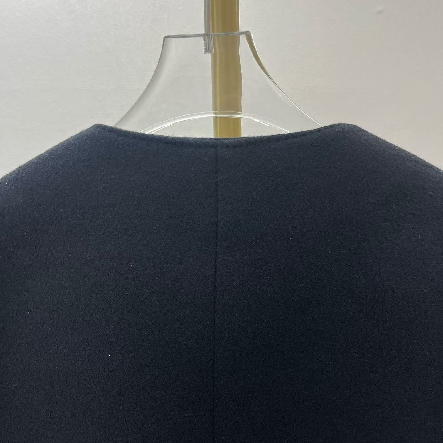 Celine Celine Cashmere Gold Button Jacket Size 40 Size M / US 6-8 / IT 42-44 - 5 Thumbnail
