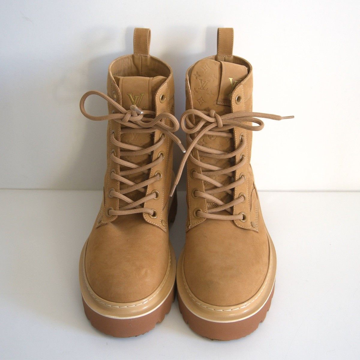 Louis Vuitton Louis Vuitton Ranger Ankle Boots Size UK8.5 Size US 9.5 / EU 42-43 - 2 Thumbnail