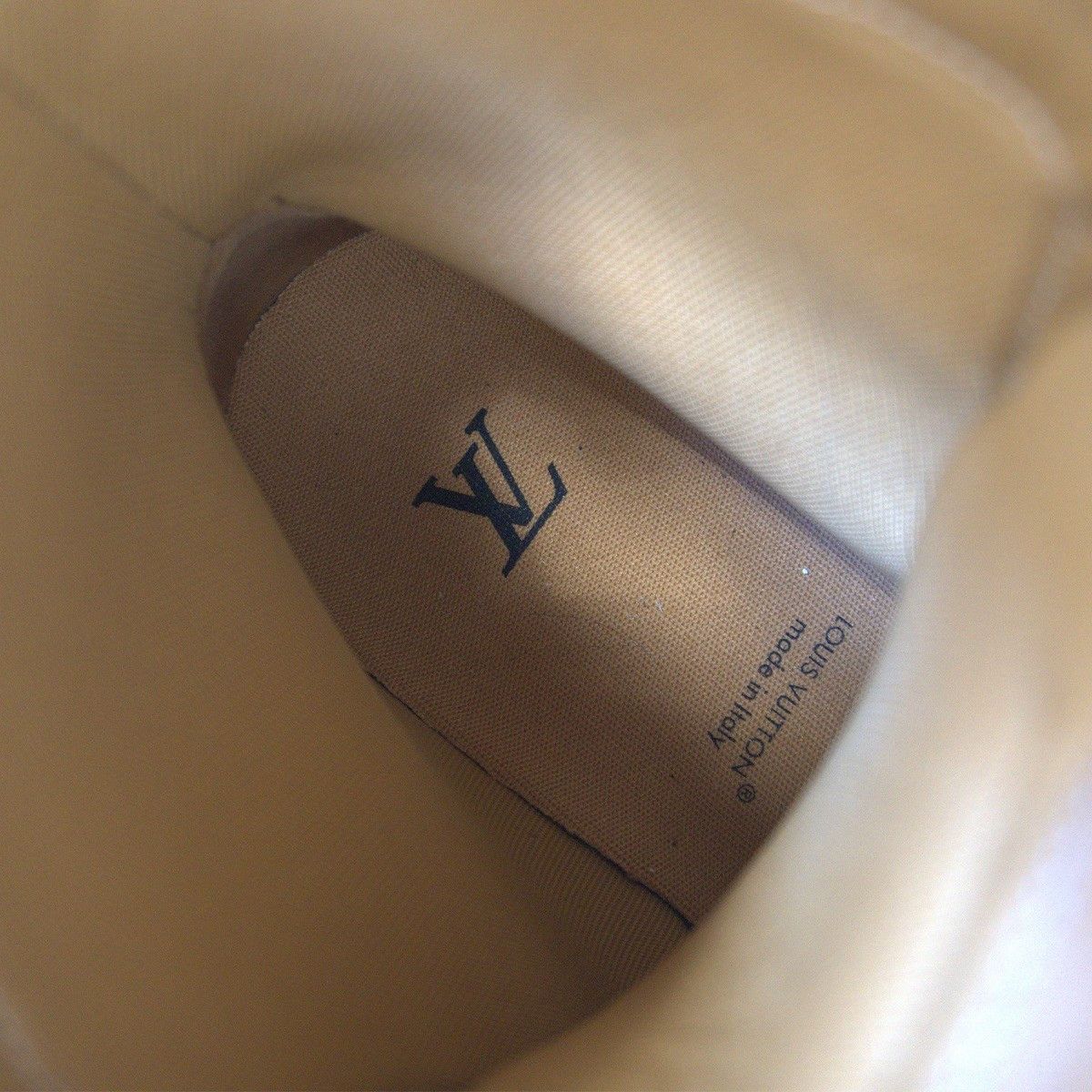 Louis Vuitton Louis Vuitton Ranger Ankle Boots Size UK8.5 Size US 9.5 / EU 42-43 - 8 Thumbnail