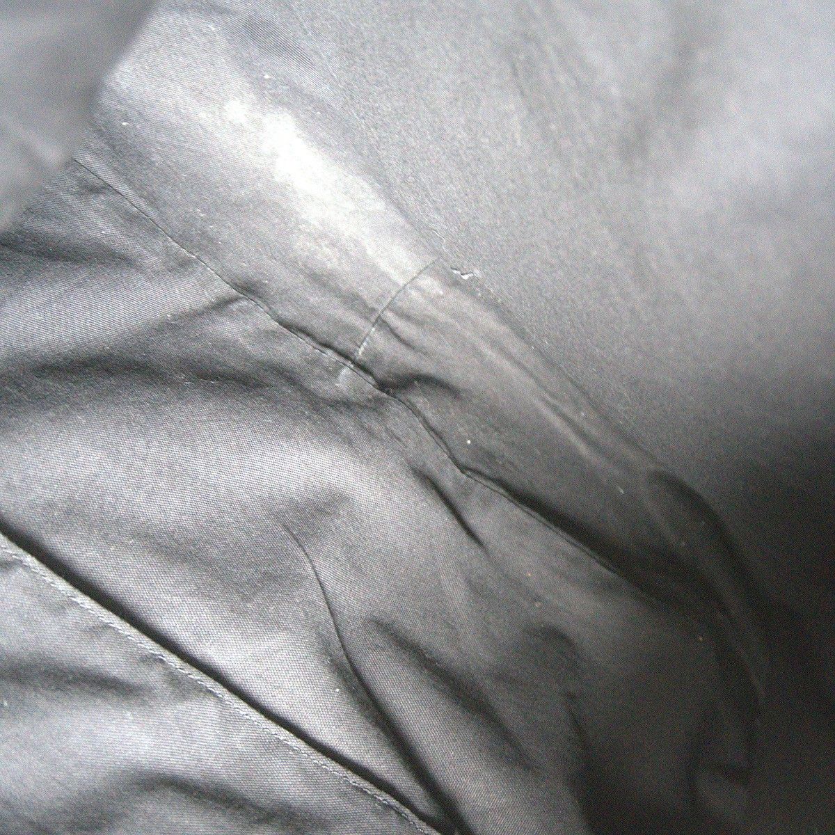 Comme des Garcons Comme des Garcons Synthetic Leather Shoulder Size ONE SIZE - 9 Thumbnail