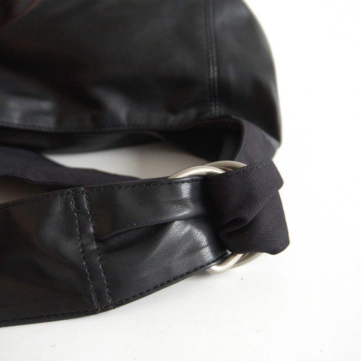 Comme des Garcons Comme des Garcons Synthetic Leather Shoulder Size ONE SIZE - 3 Thumbnail