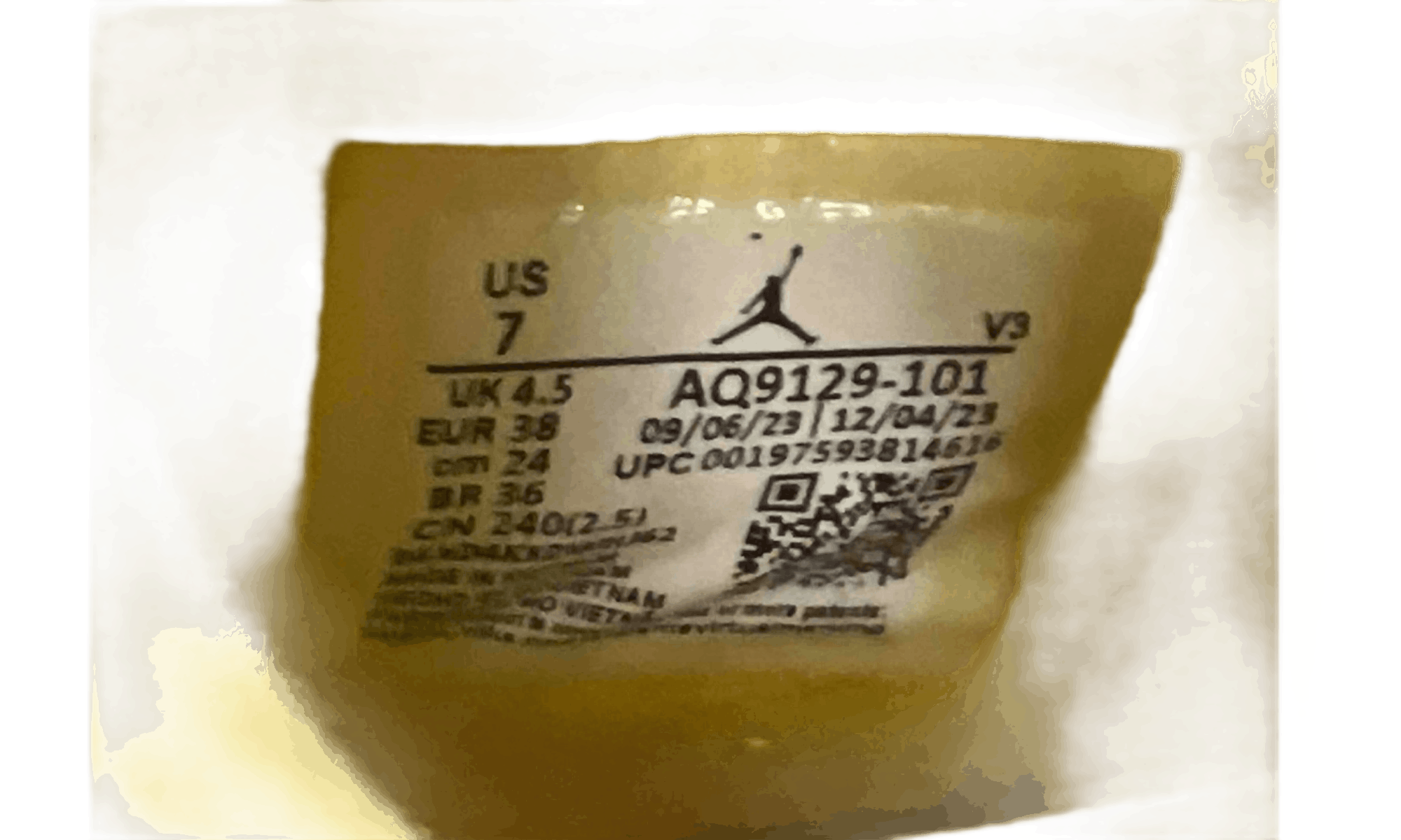 Jordan Brand Air Jordan 4 Retro "Vivid Sulfur" (Womens) (Preowned) Size US 7 / EU 40 - 7 Thumbnail