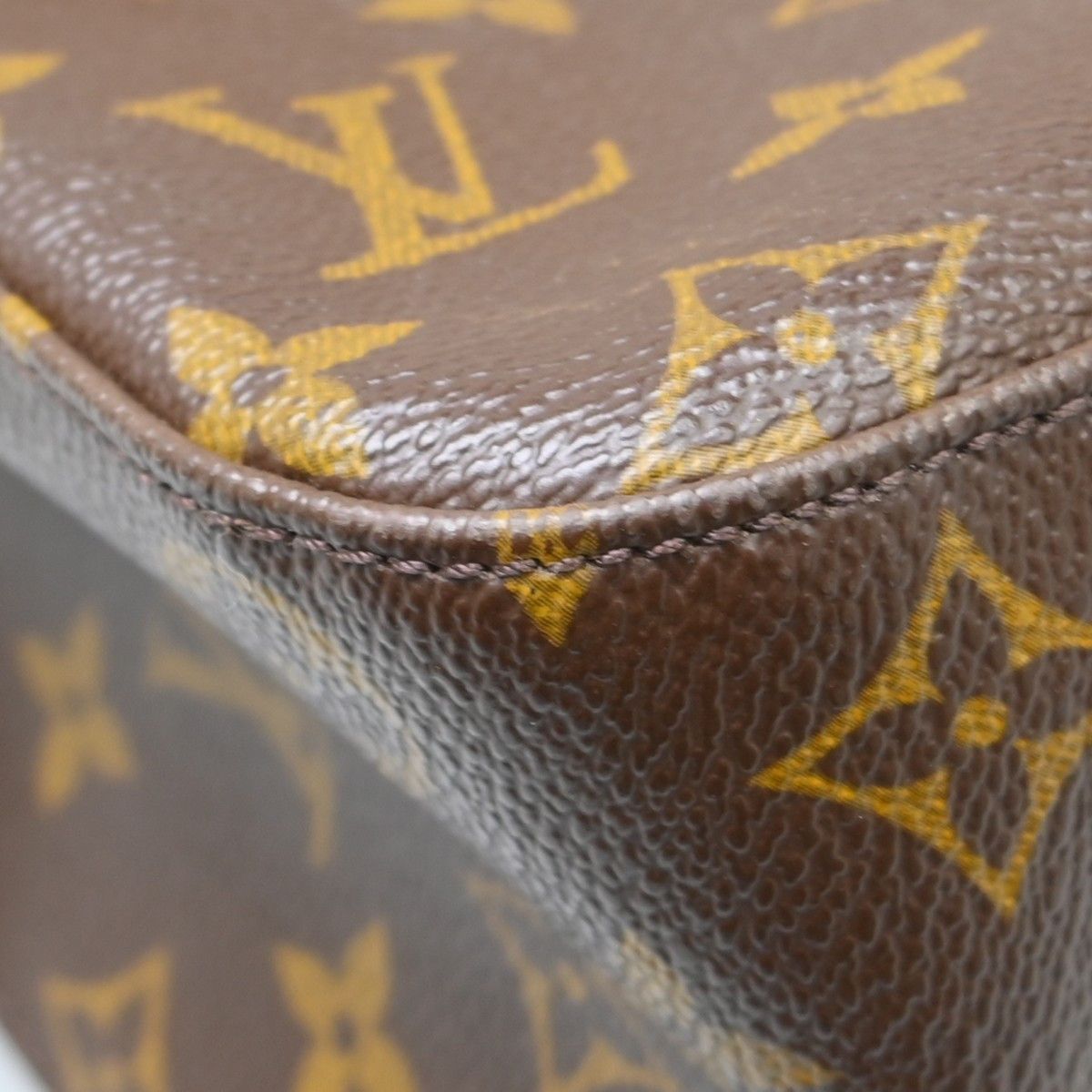 Louis Vuitton Louis Vuitton Monogram Looping Handbag Monogram Canvas Size ONE SIZE - 9 Thumbnail