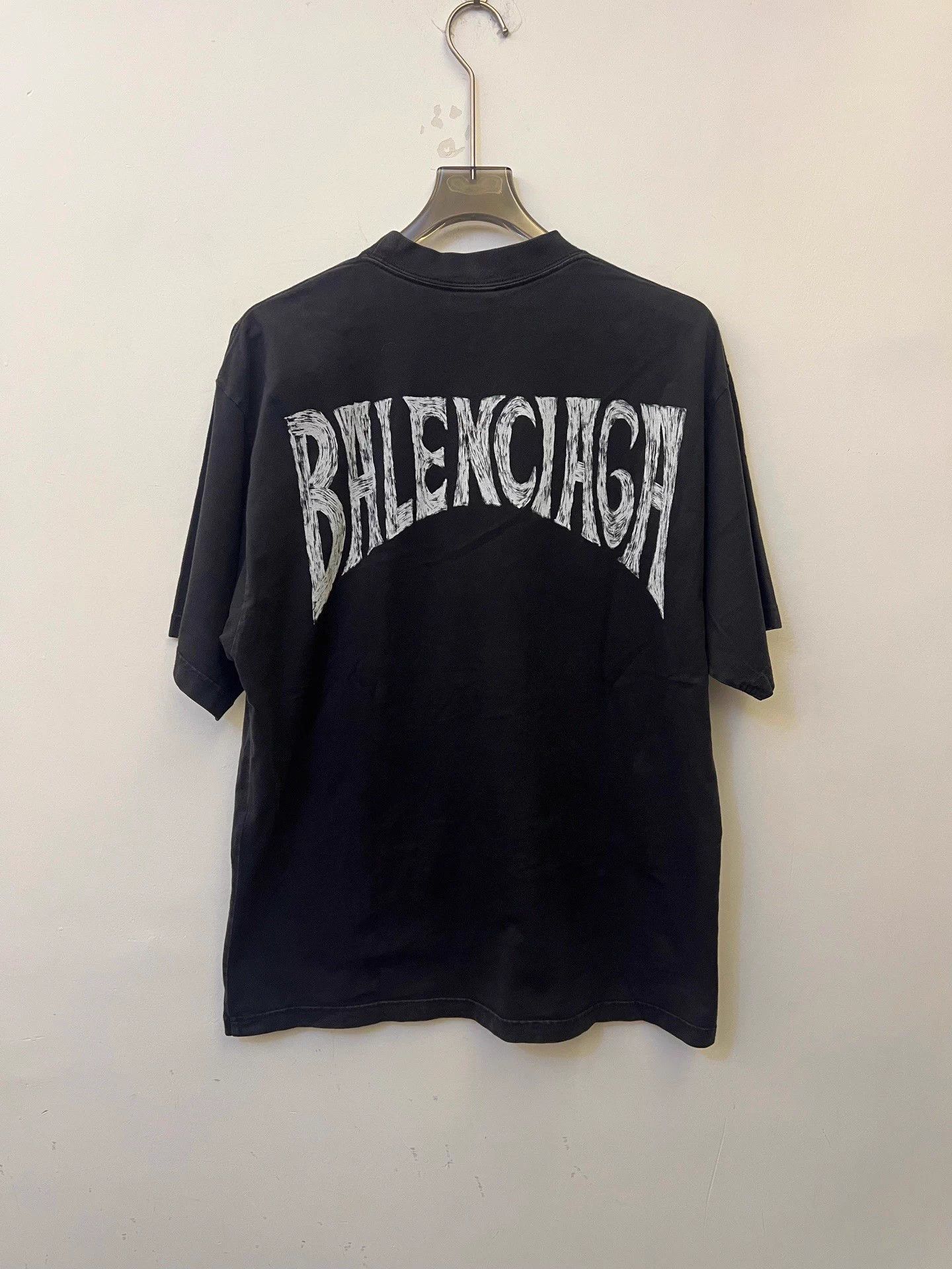 Balenciaga Arch Logo Crew Short Sleeve Tee in Black Size US S / EU 44-46 / 1 - 3 Thumbnail