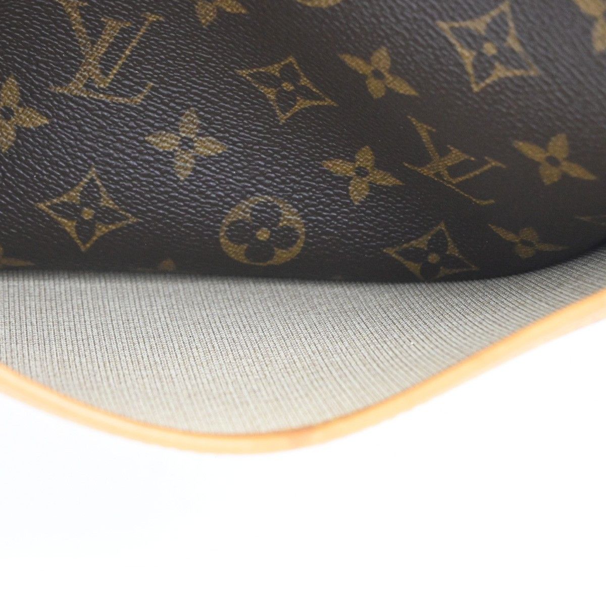 Louis Vuitton Louis Vuitton Deauville Monogram Canvas Size ONE SIZE - 17 Thumbnail