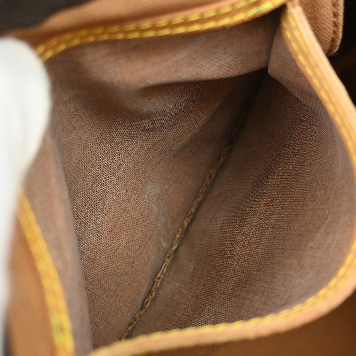 Louis Vuitton Louis Vuitton Speedy Handbag Monogram Canvas Size ONE SIZE - 16 Thumbnail