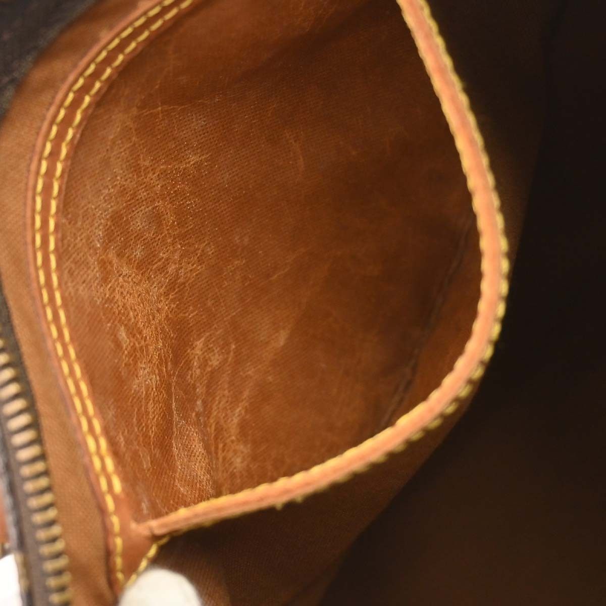 Louis Vuitton Louis Vuitton Speedy Handbag Monogram Canvas Size ONE SIZE - 18 Thumbnail