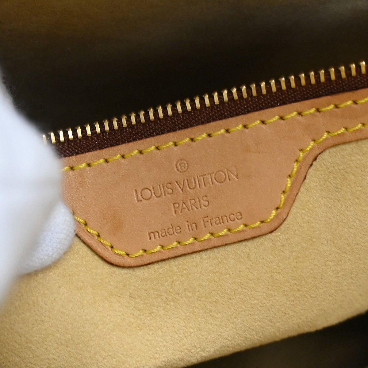 Louis Vuitton Louis Vuitton Monogram Looping Handbag Monogram Canvas Size ONE SIZE - 4 Thumbnail