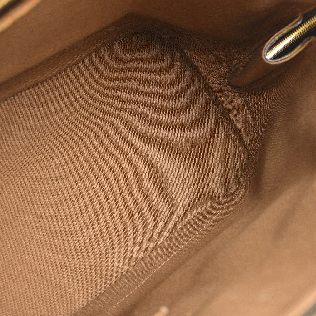 Louis Vuitton Louis Vuitton Alma Handbag Monogram Canvas Size ONE SIZE - 3 Thumbnail