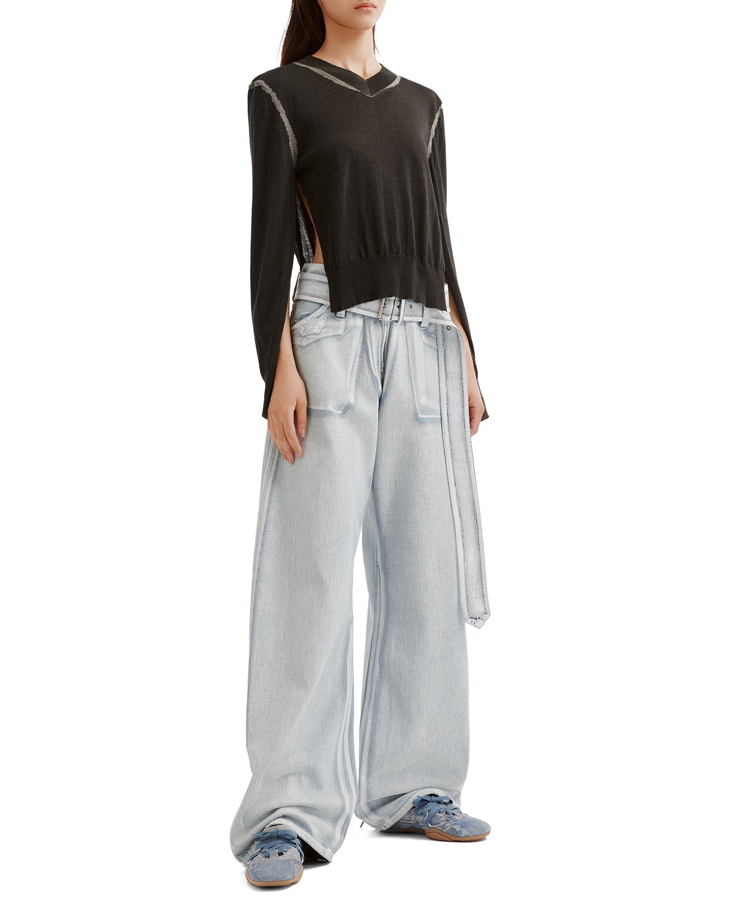Acne Studios Acne Studios V Collar Knitwear Size S / US 4 / IT 40 - 2 Thumbnail