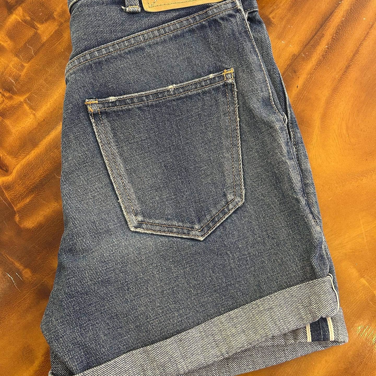 Celine Celine Logo Button Denim Shorts Size 26 Size 26" / US 2 / IT 38 - 6 Thumbnail