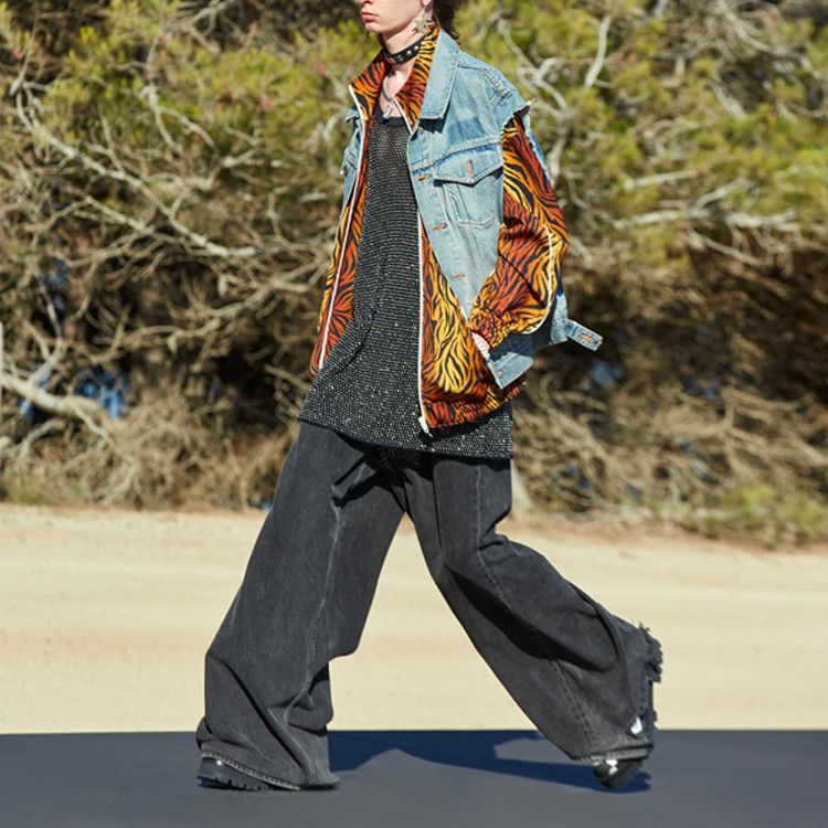 Celine Celine Tiger Print Track Jacket Size S Size US S / EU 44-46 / 1 - 7 Thumbnail