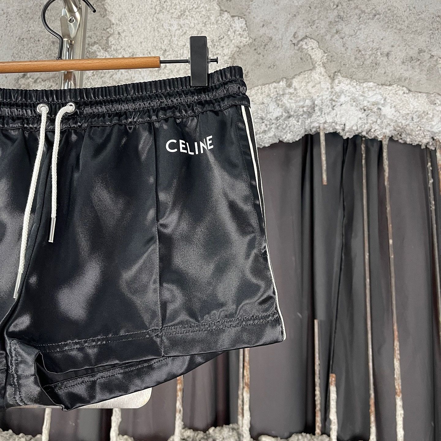 Celine Celine Logo Satin Shorts Size 36 Size 26" / US 2 / IT 38 - 6 Thumbnail
