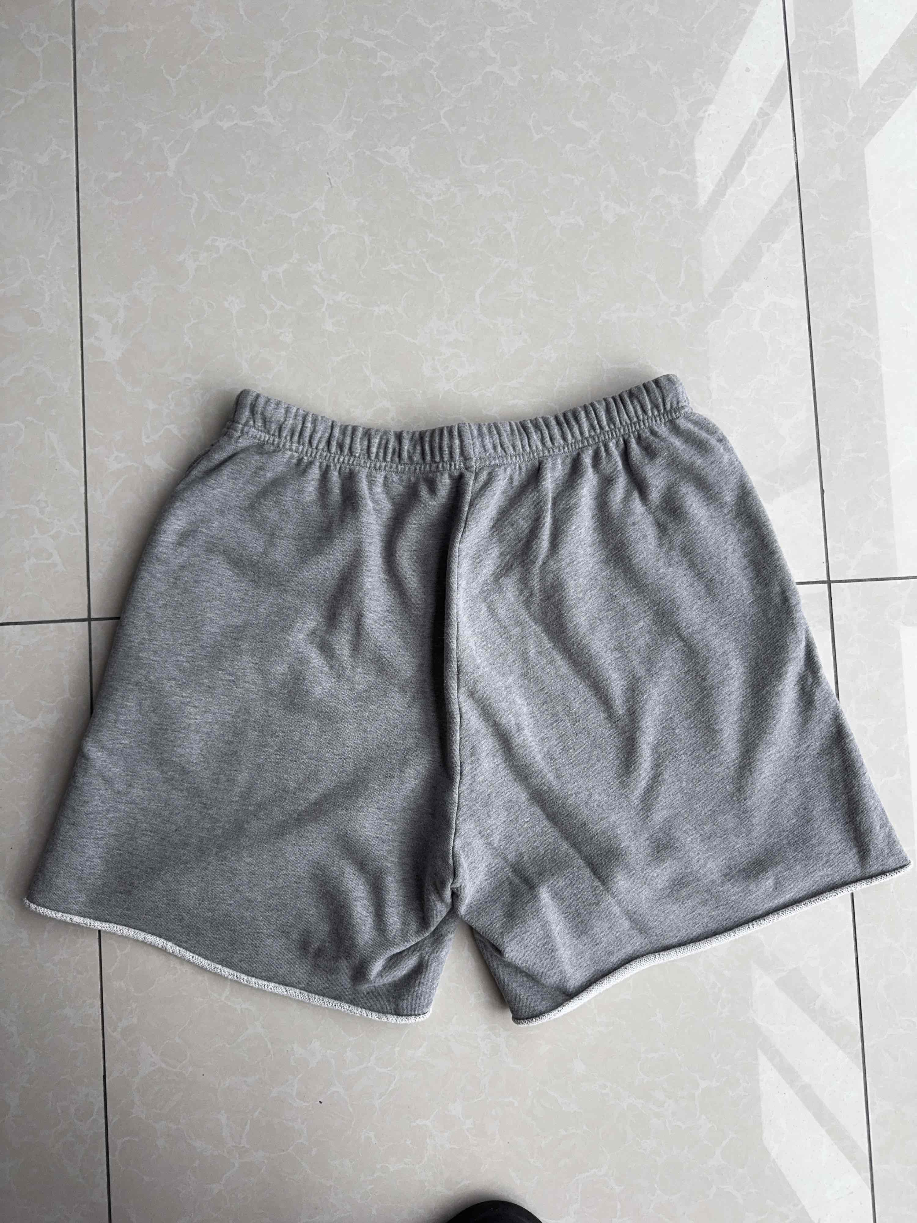 Celine Celine Logo Drawstring Shorts Size L Size US 34 / EU 50 - 2 Thumbnail