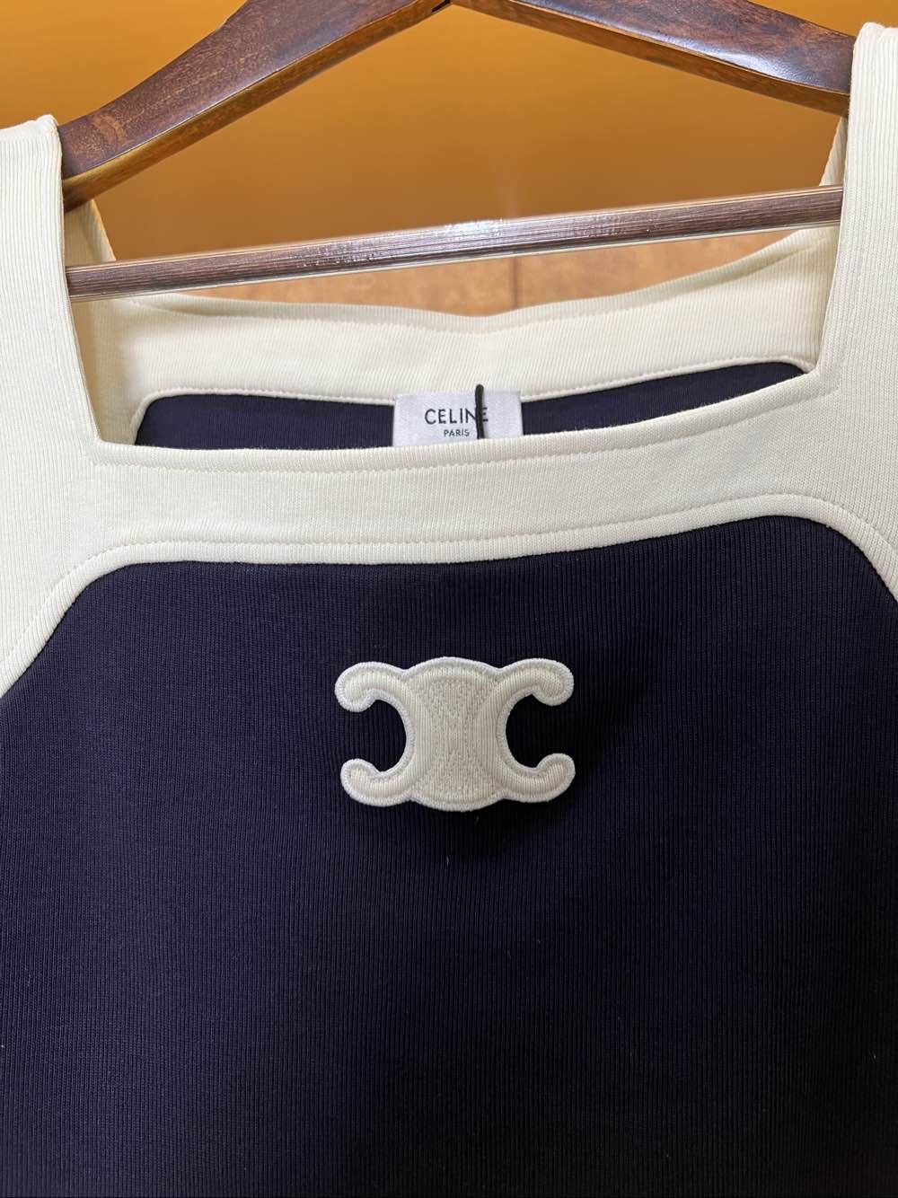 Celine Celine Logo Patch Tank Top Size S Size S / US 4 / IT 40 - 5 Thumbnail
